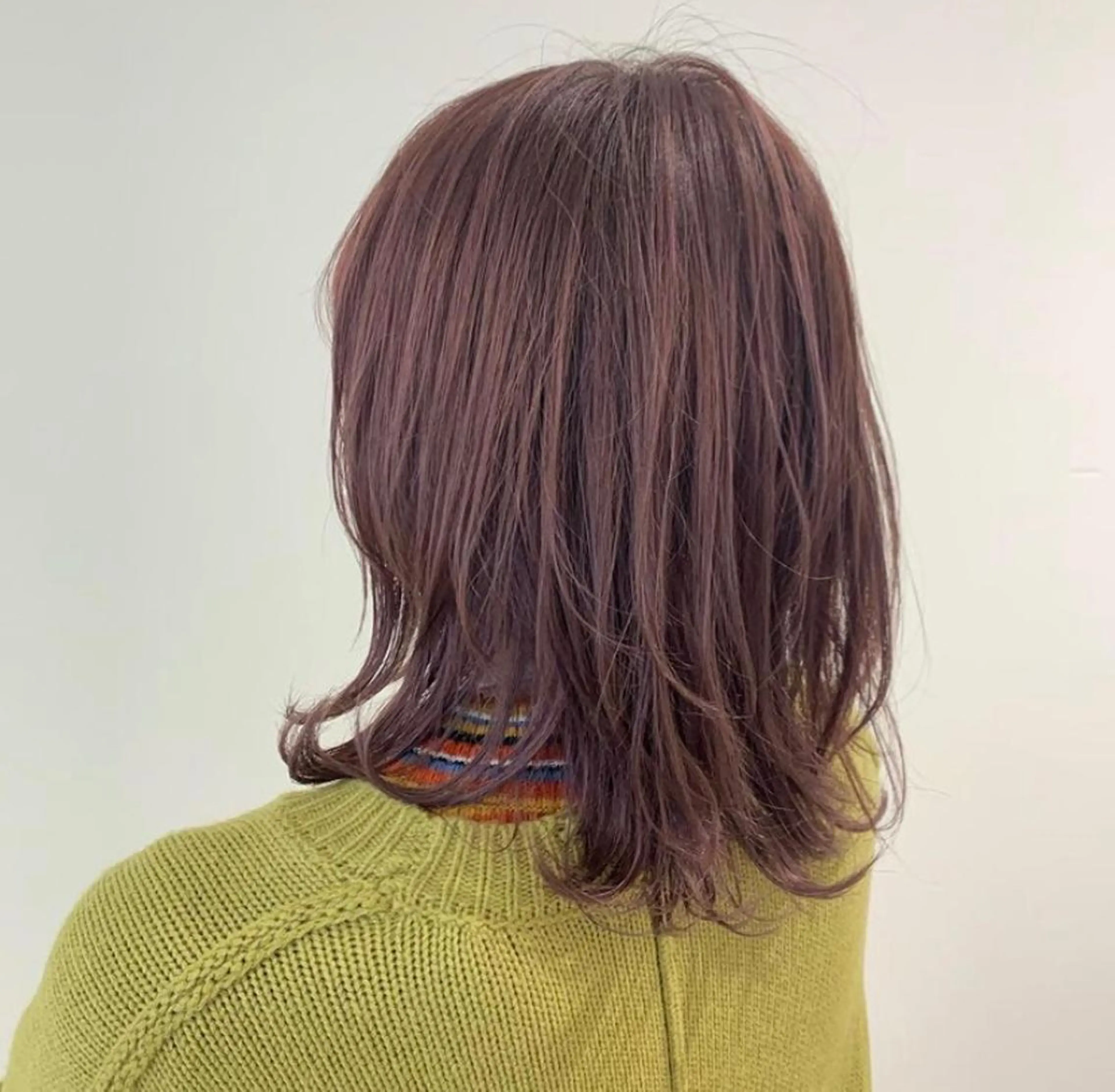 ミディアム カラー ベージュカラー ピンクカラー ピンクベージュ 透明感カラー🌈 菊池 結衣のヘアスタイル
