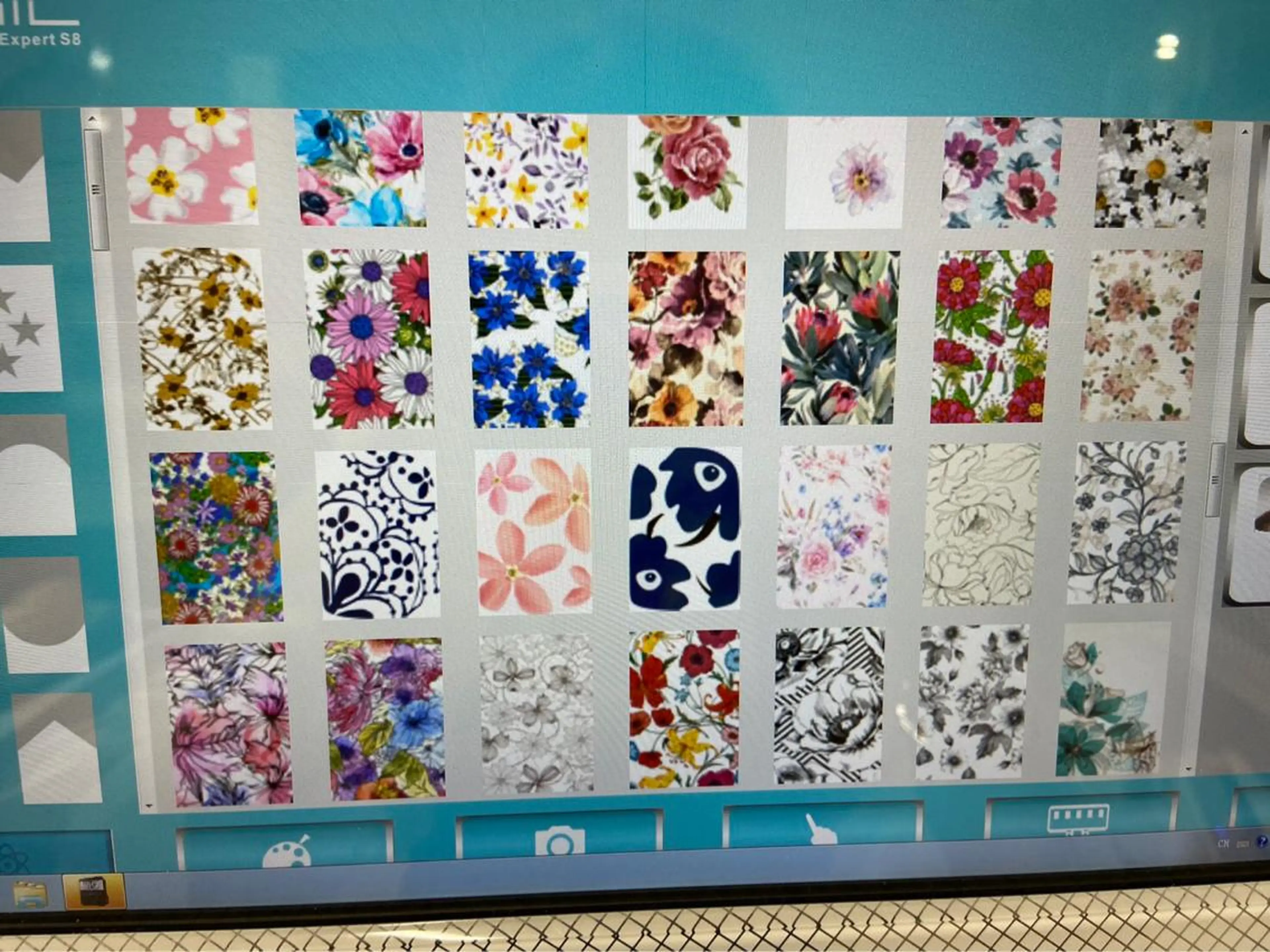 ネイル 株式会社JUEGO .○°のネイルデザイン