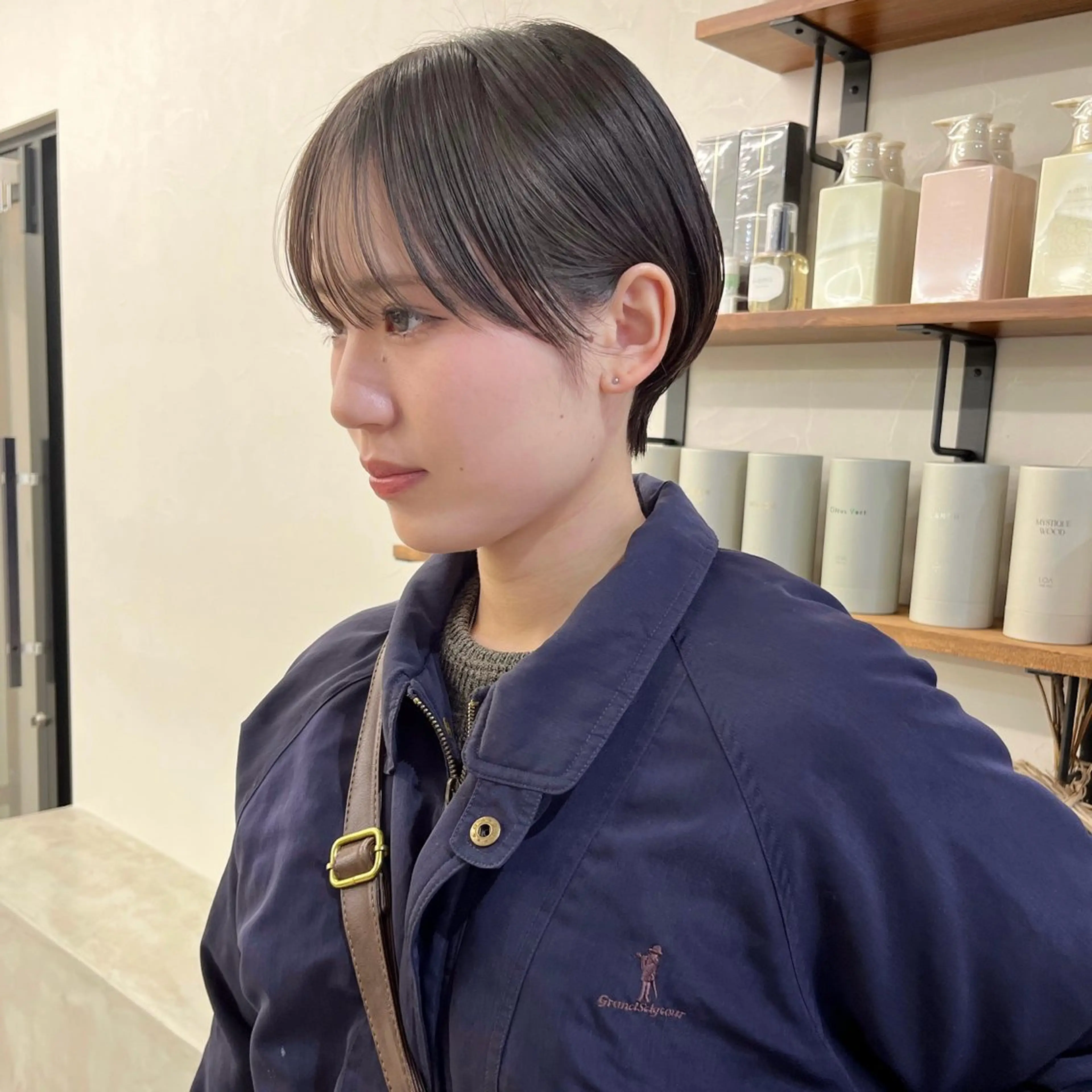 ショート 丸みショート ボブ 髪質改善 レイヤーカット 似合わせカット カット トリートメント 朝がちょっと楽しくな るshort･bobのヘアスタイル
