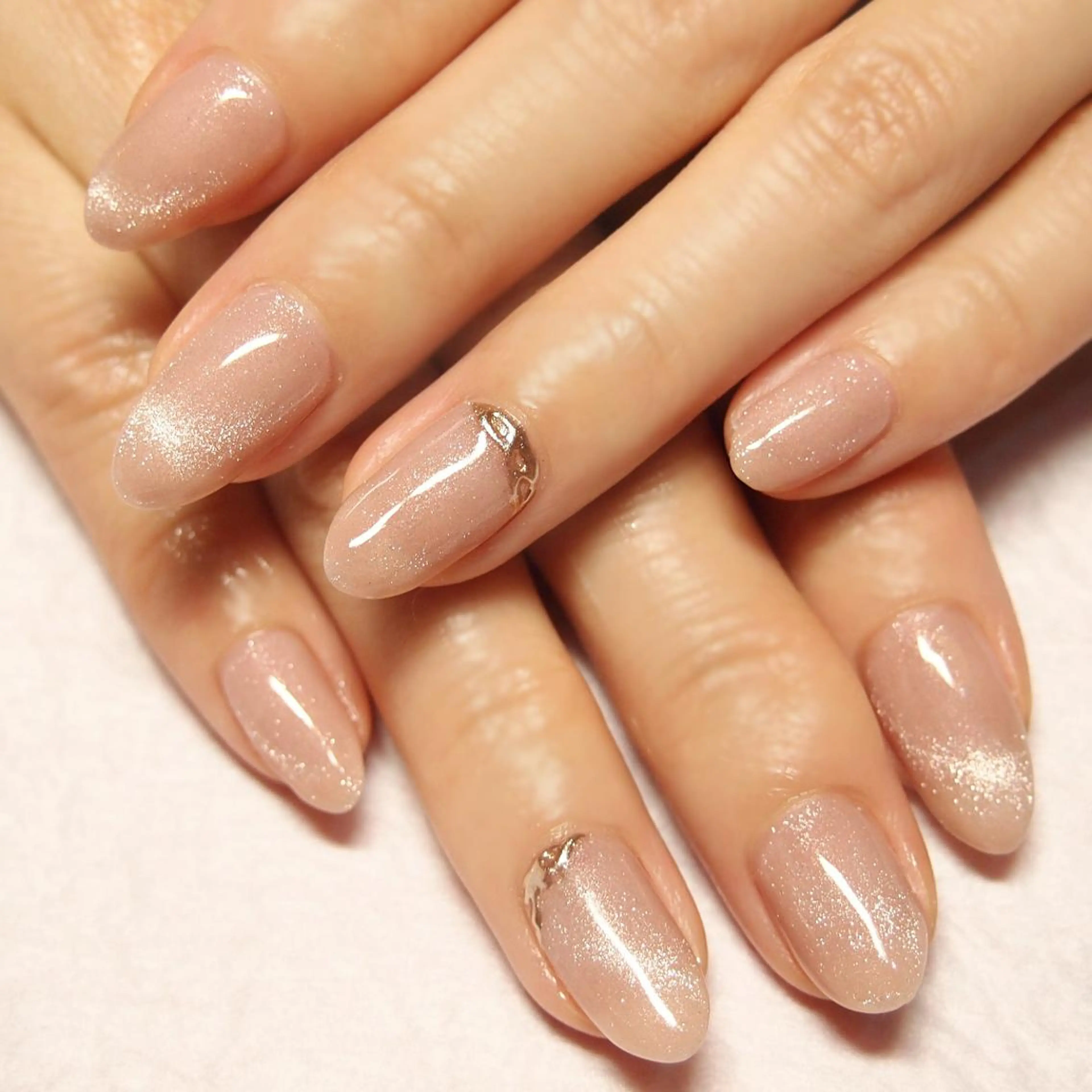 ネイル 山田 麻衣のネイルデザイン