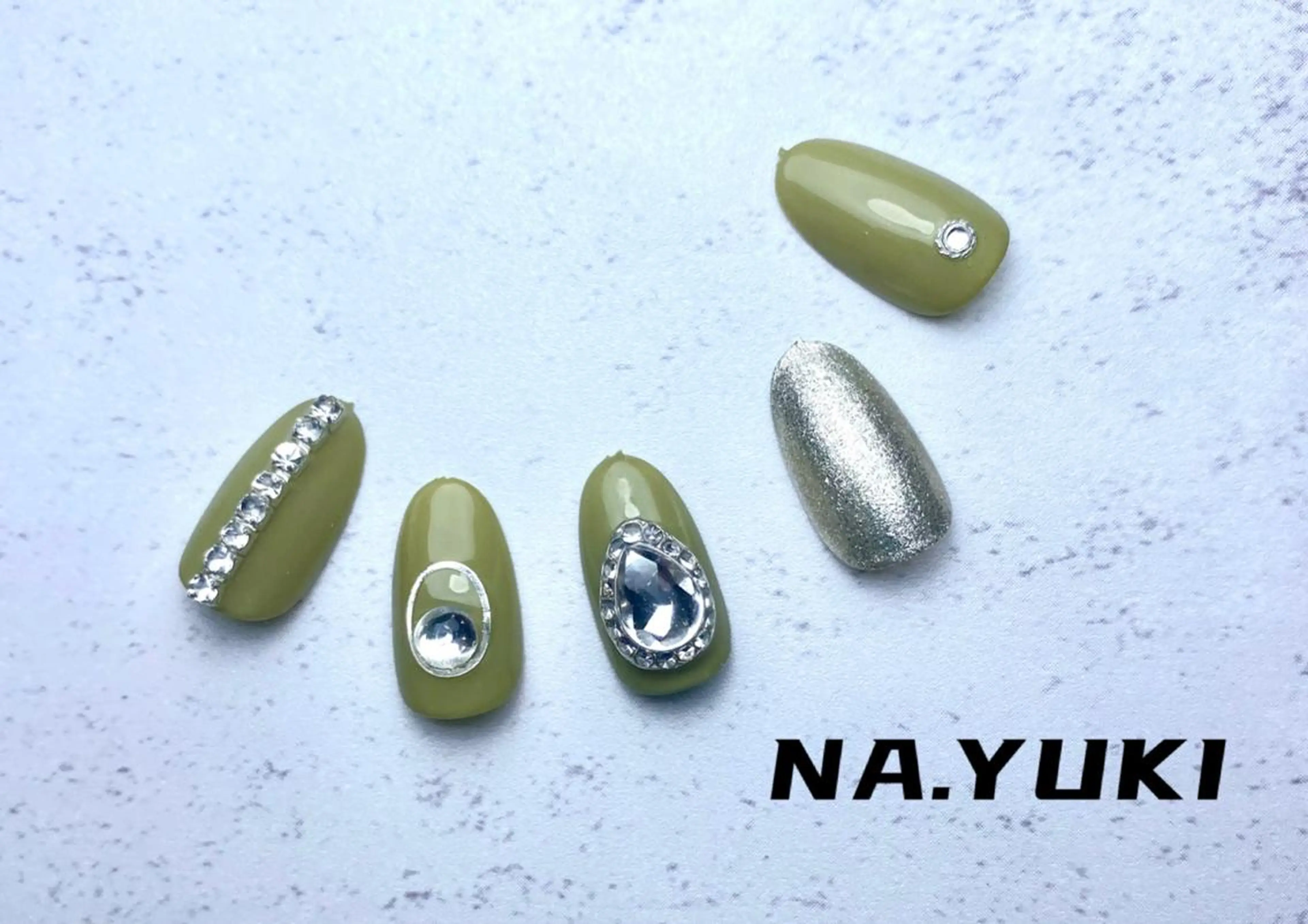ネイル ハンドネイル ハンドケア ナユキNA.YUKI 池袋店のネイルデザイン