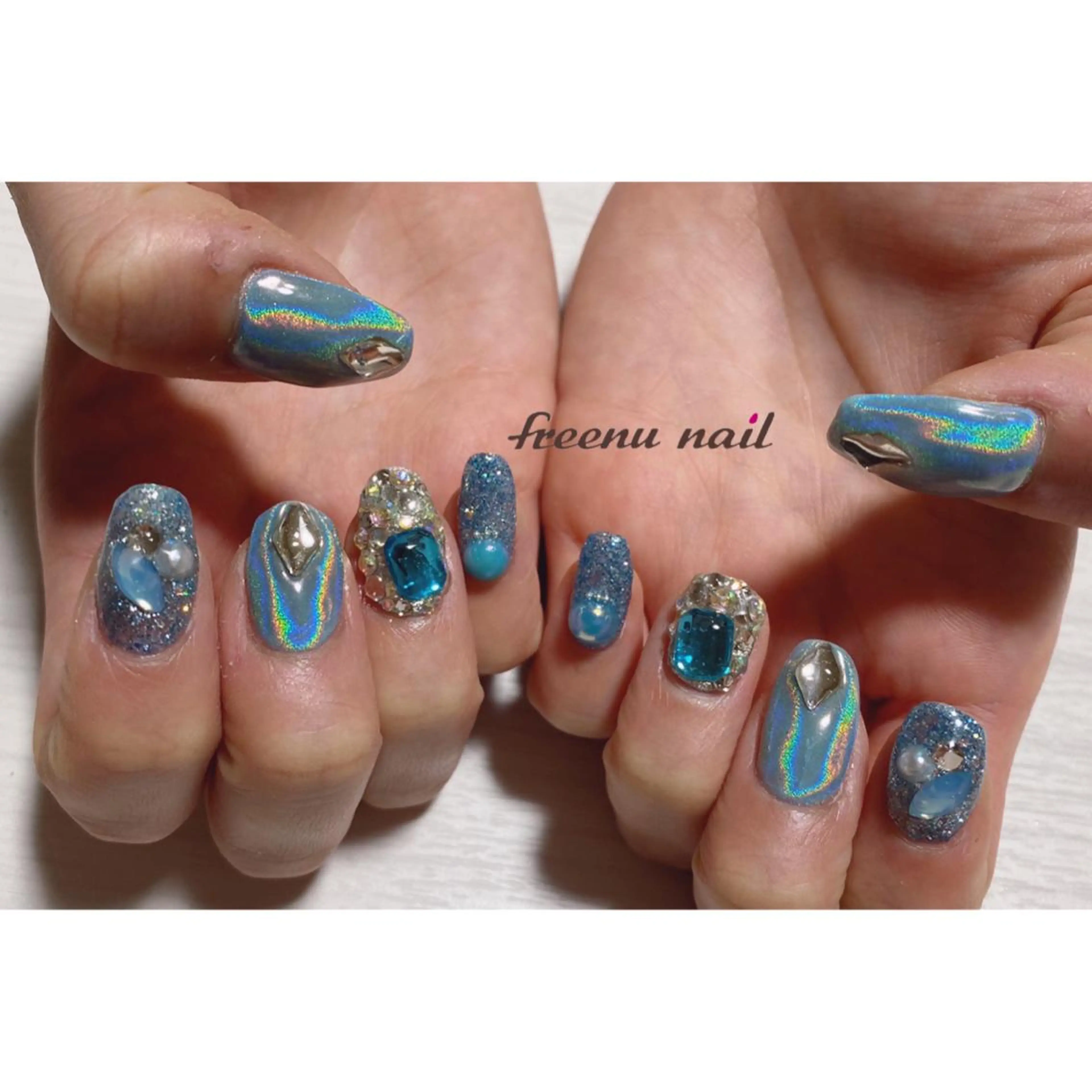 ネイル ブルー freenu nail【24H】のネイルデザイン