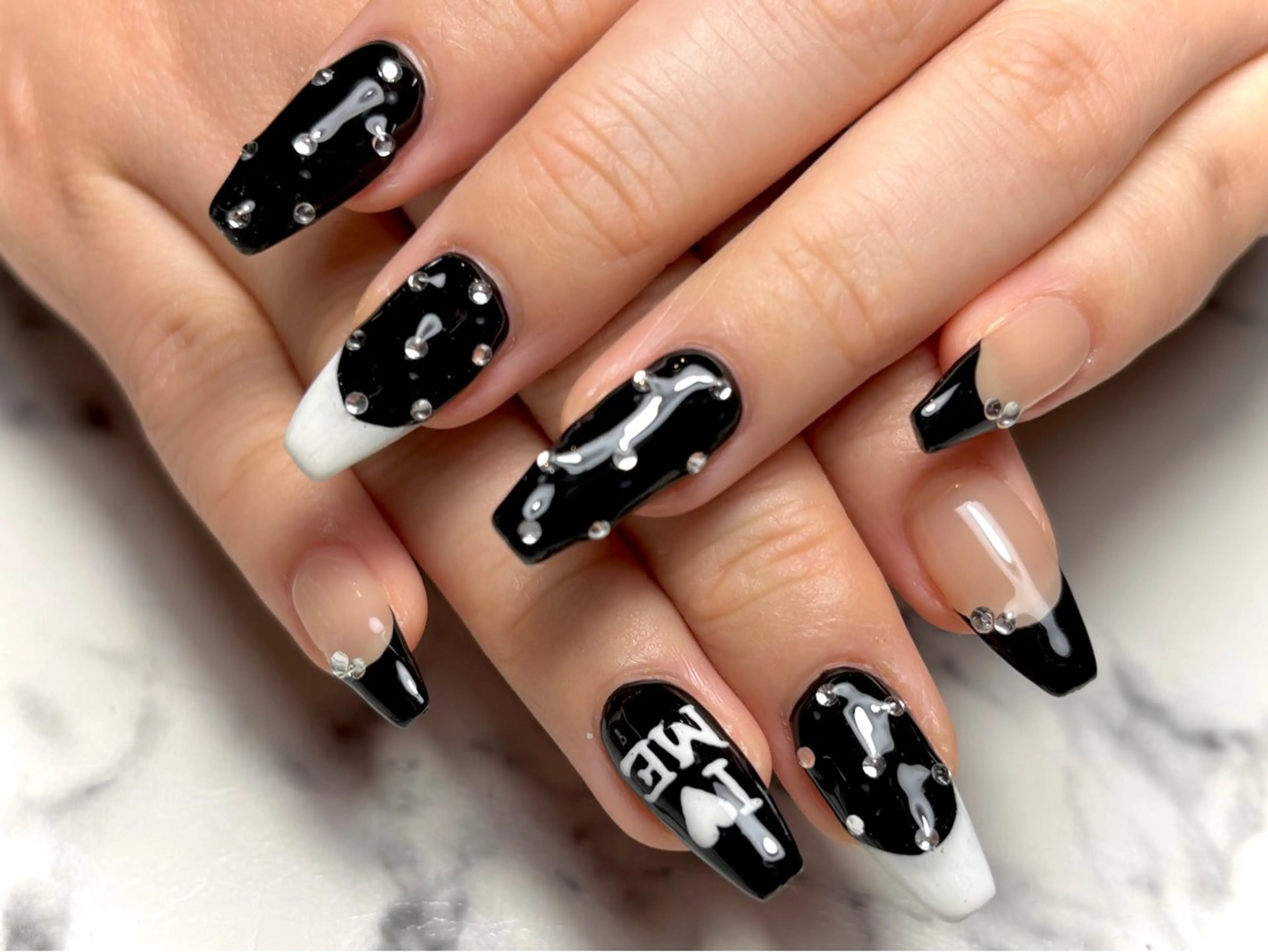 ネイル Sunny Bunnのネイルデザイン