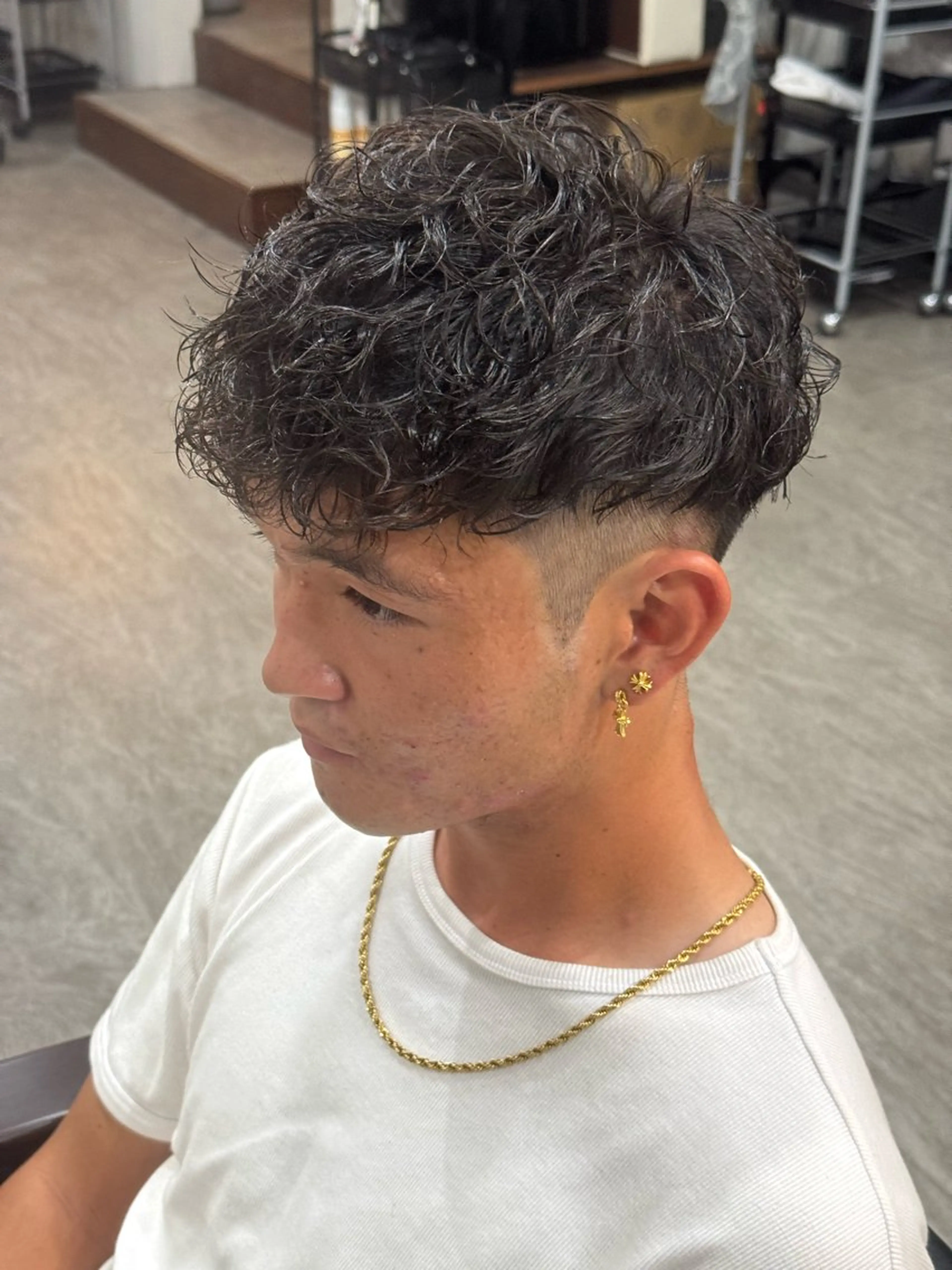 ショート メンズ スペインカール ショートヘア カット パーマ 鈴木 陸のヘアスタイル