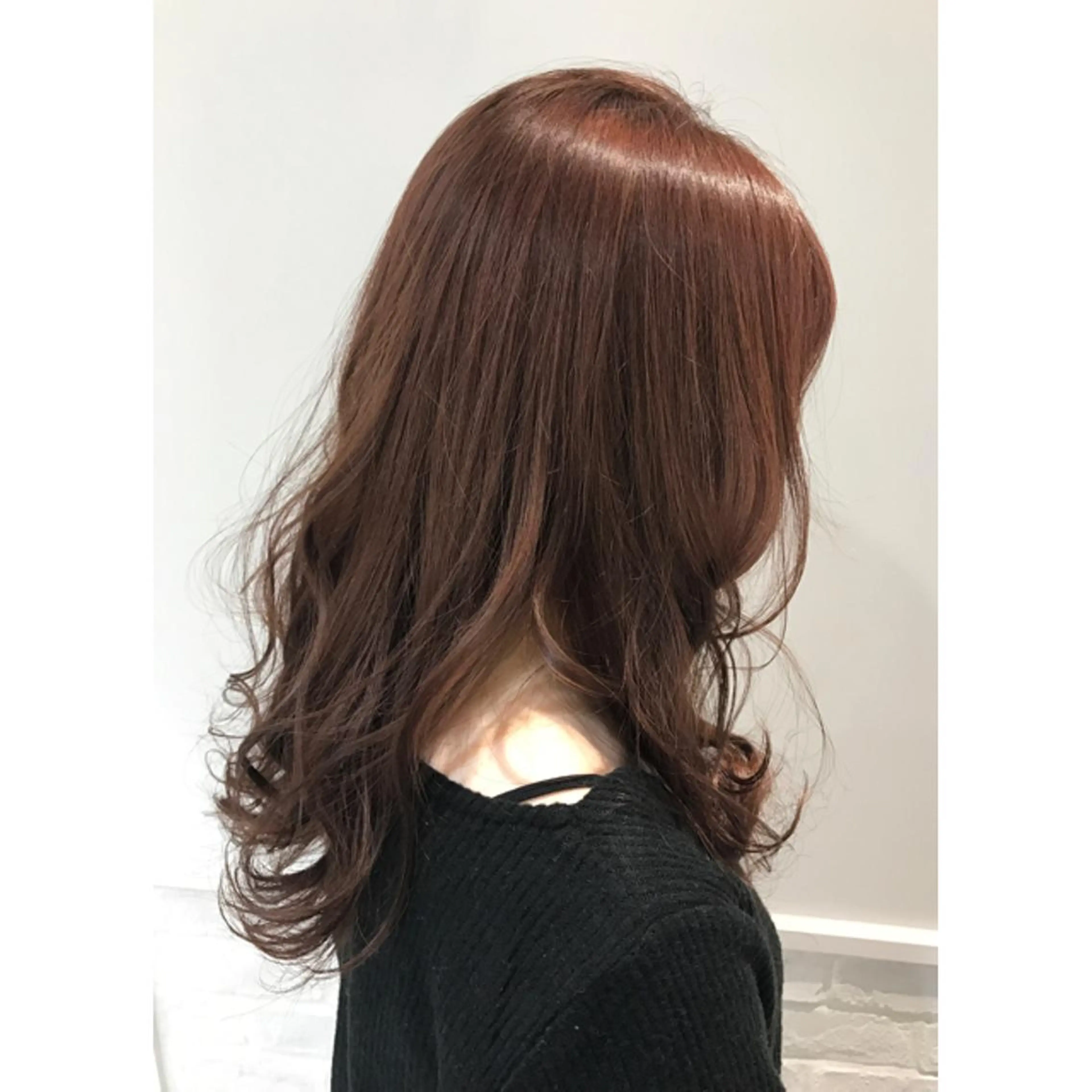 ロング カラー 若林 美由希のヘアスタイル