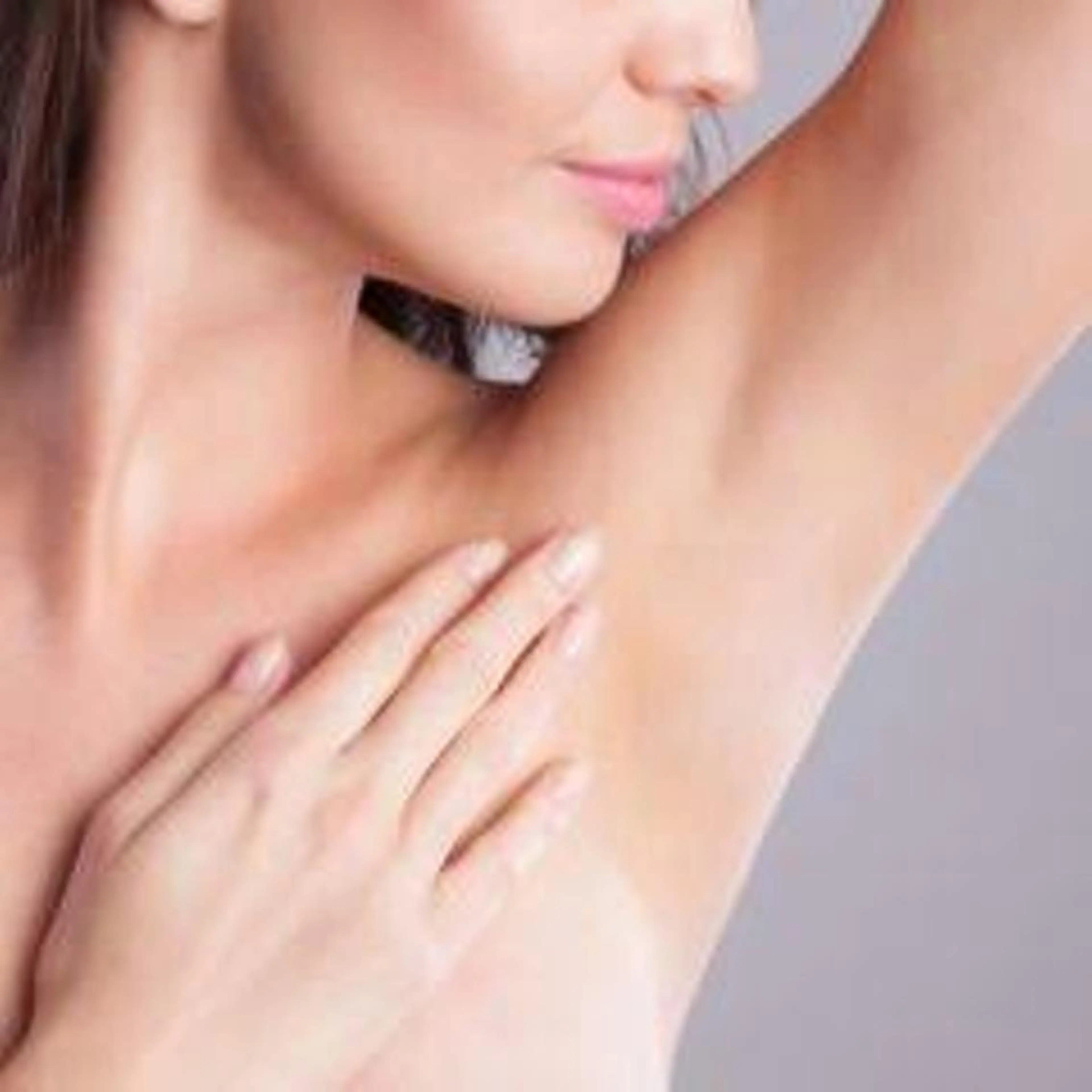 ワキ.肘下.膝下から選べる★メンズ&レディースの写真