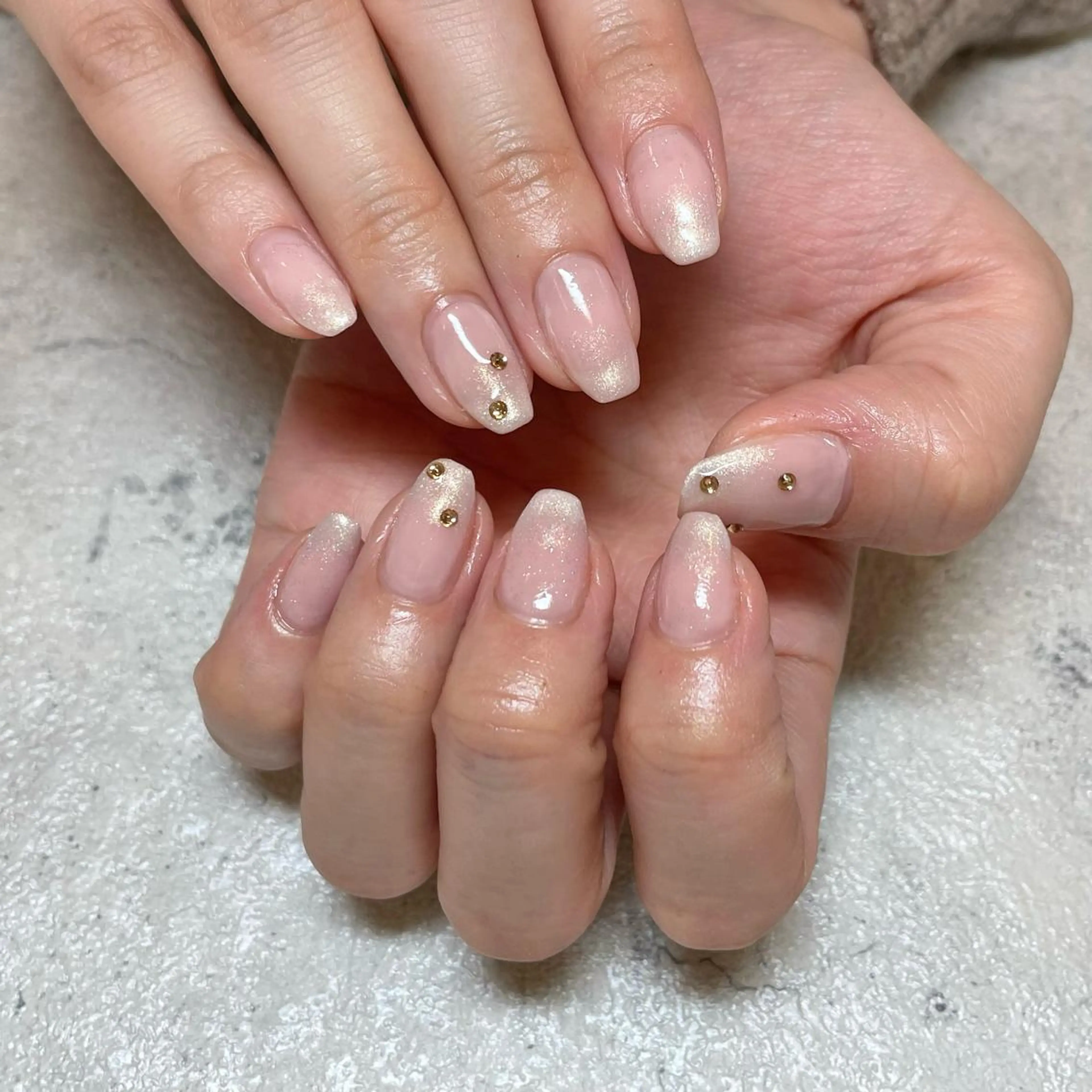 ネイル ワンホンネイル CHOUETTE Shioriのネイルデザイン