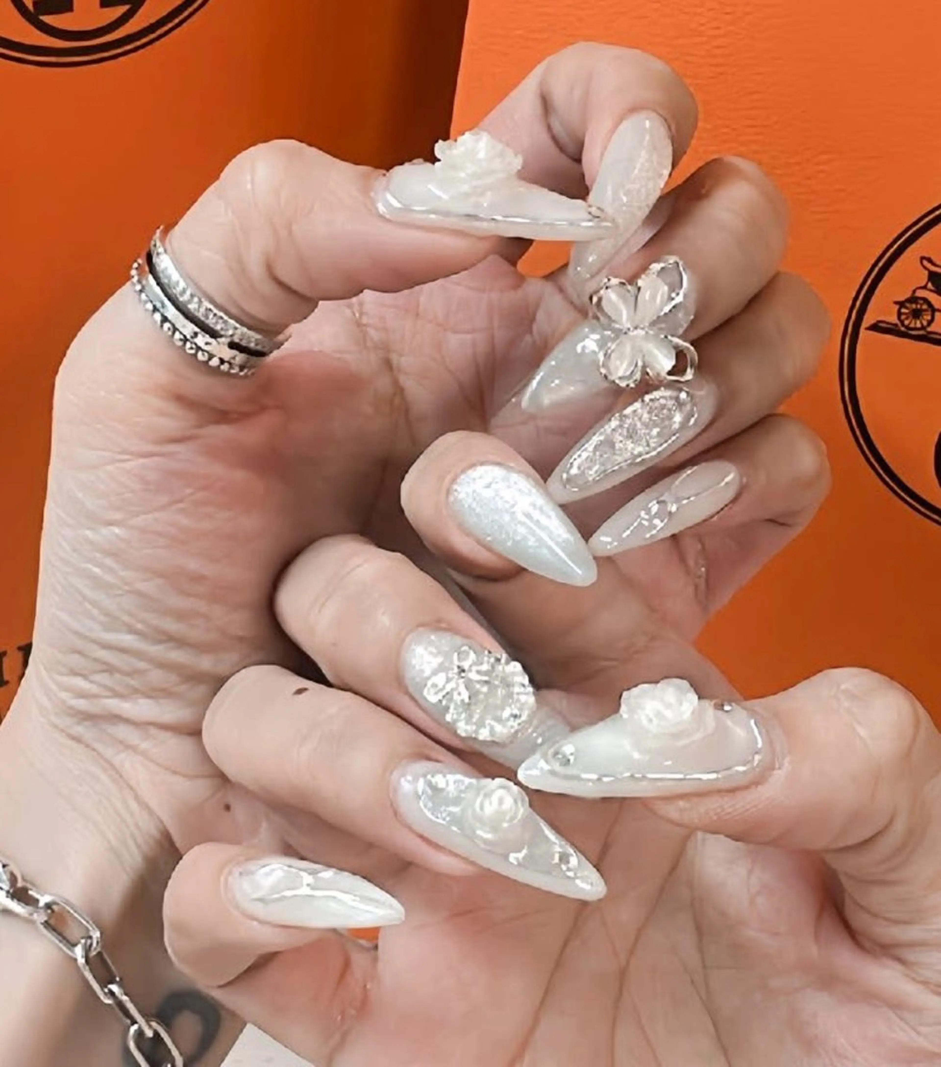 ネイル アートネイル 成人式 ジェルネイル ニュアンスネイル ネイルチップ Kora Nailのネイルデザイン