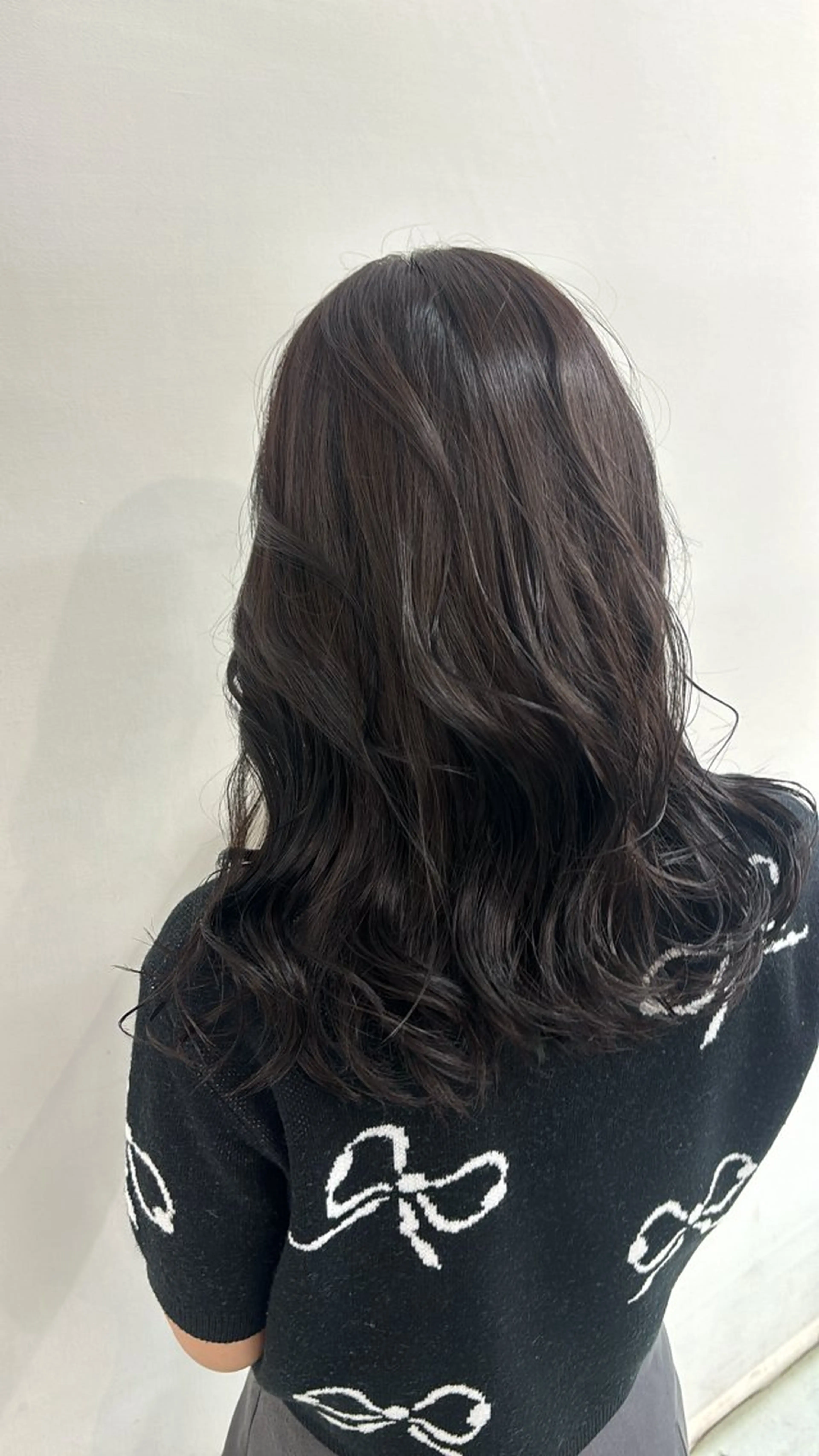セミロング ヘアカラー WiLL 西宮　梶岡 日菜/艶感カラーのヘアスタイル