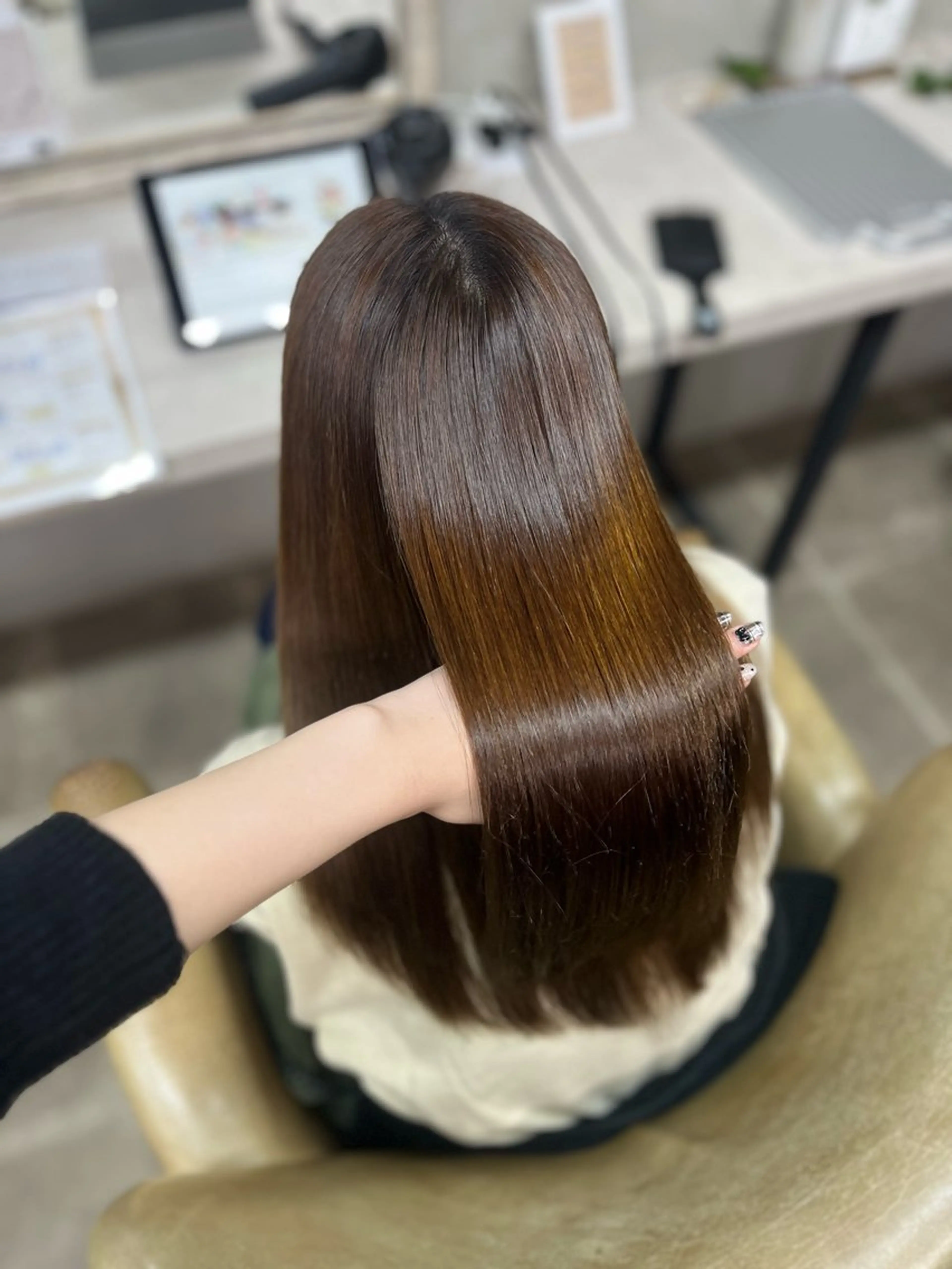ロング カラー ヘアカラー トリートメント Blast akihaのヘアスタイル