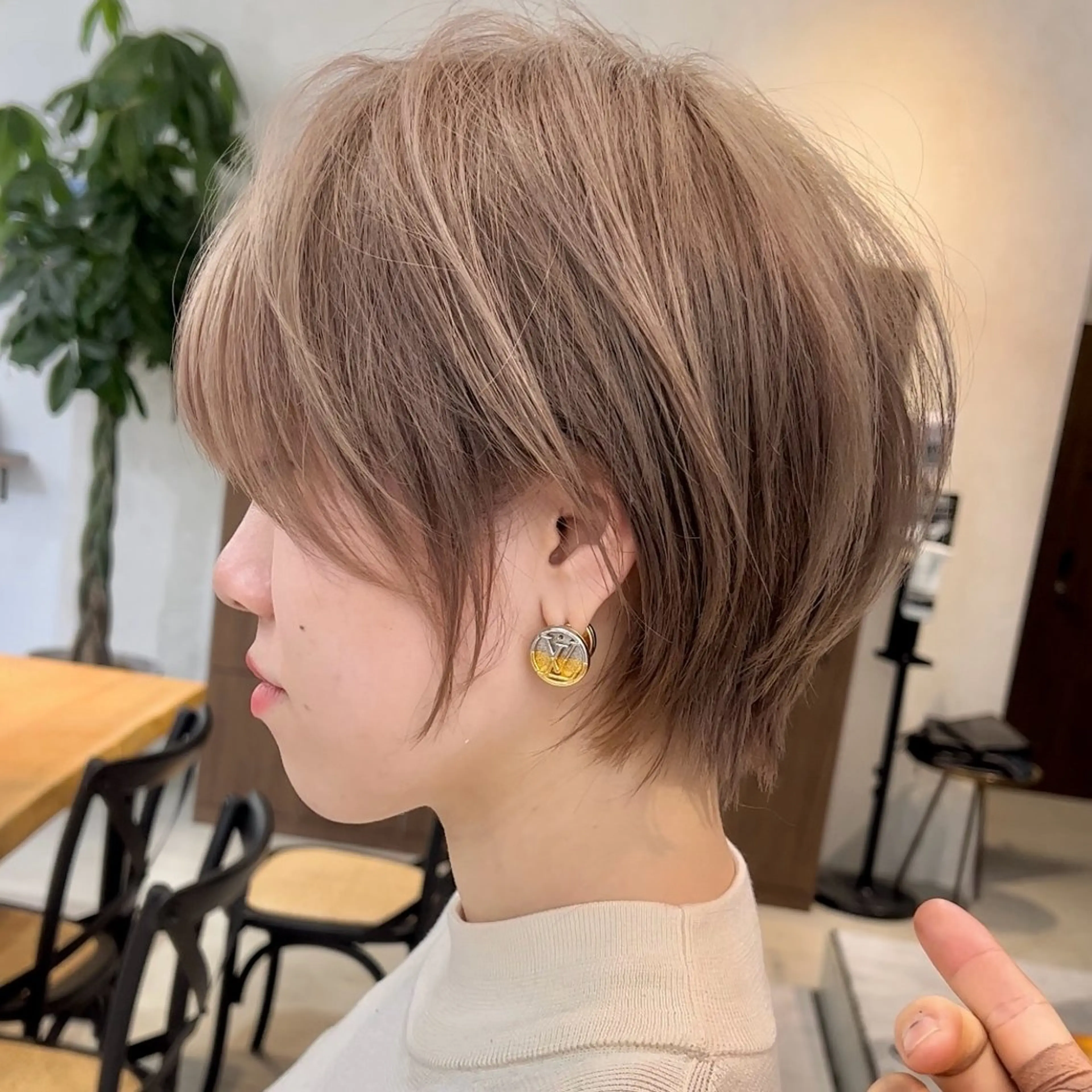 ショート カラー 髪質改善カラーと縮毛矯正/Vel(ベル)新宿店所属・ショート、ボブ特化 似合わせカット美容師のヘアスタイル