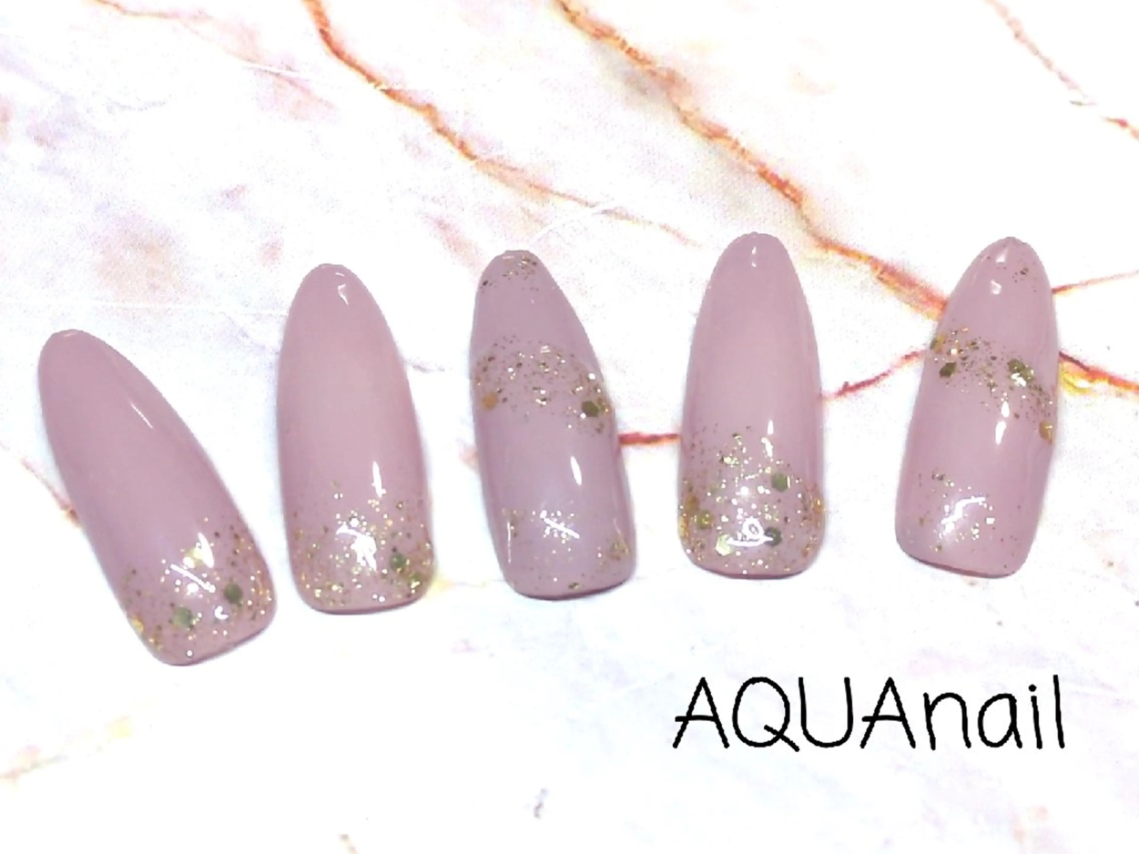 ハンドネイル AQUA nailのネイルデザイン