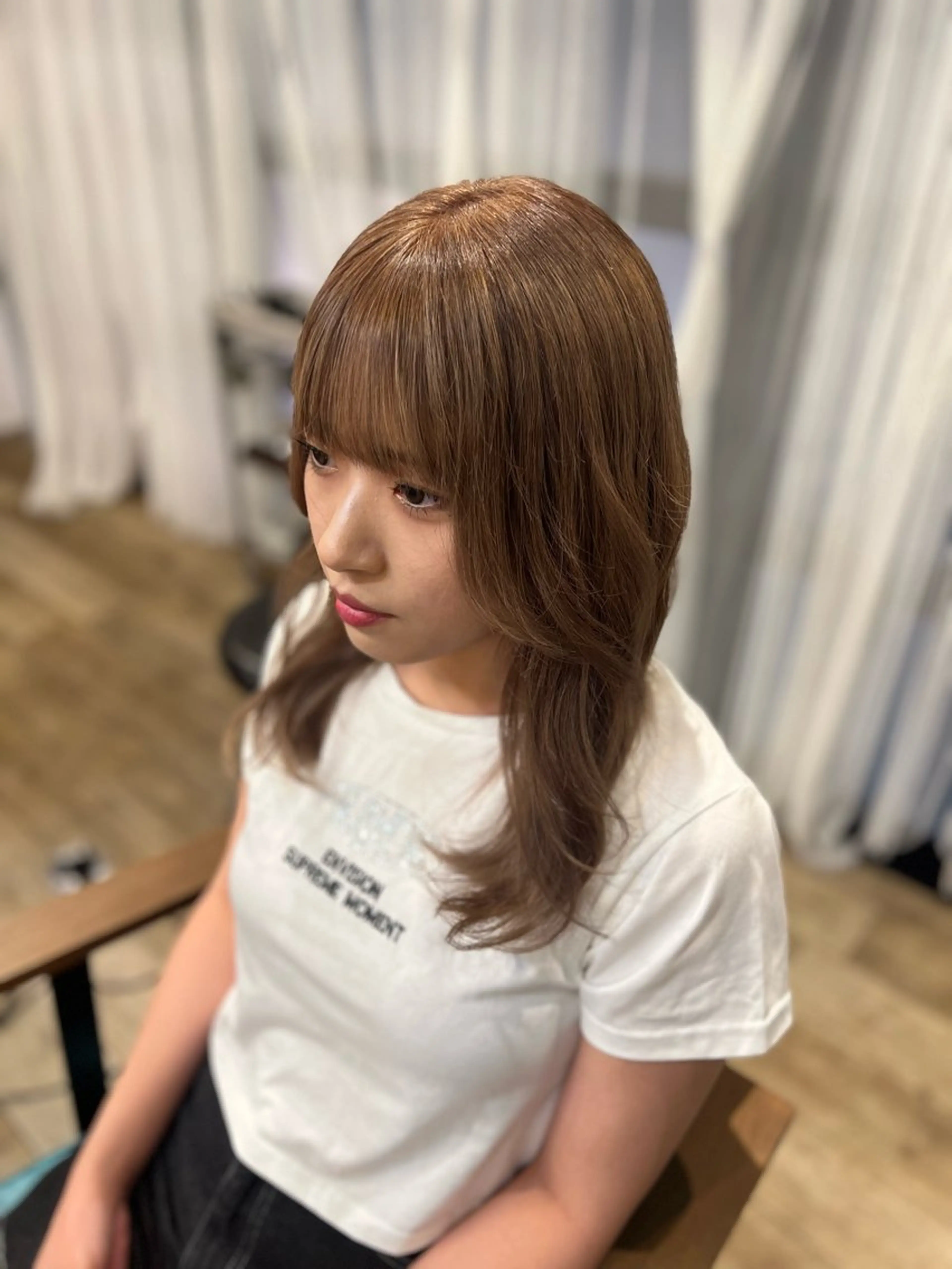 ミディアム カラー ヘアカラー Liere Muuのヘアスタイル