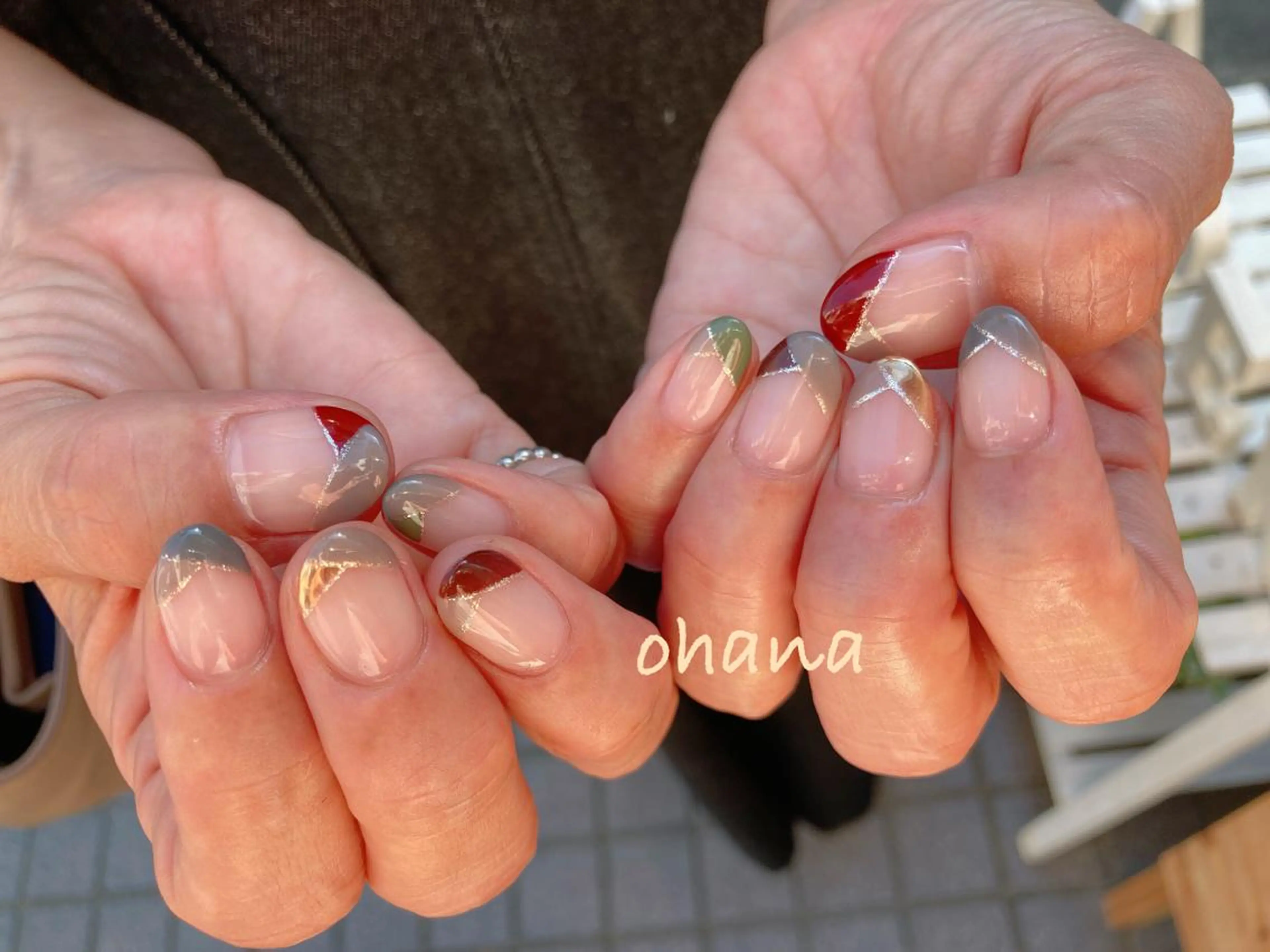 ネイル オーロラネイル べっ甲ネイル ボルドー 長さ出し フットネイル nailroom  OHANA所属・nailroom OHANA🌴のネイルデザイン