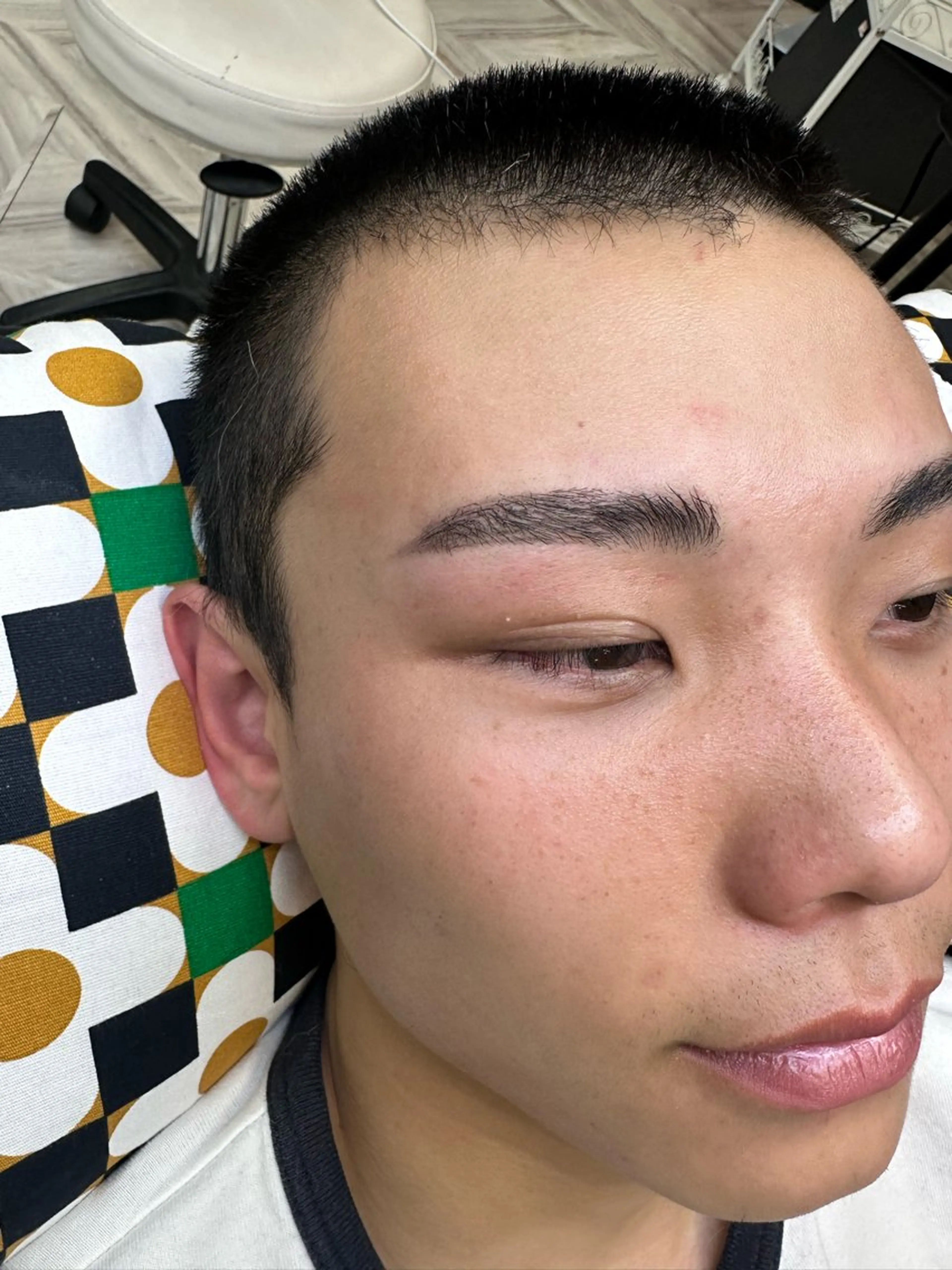 アイブロウ BROWS/ JENNYのネイルデザイン