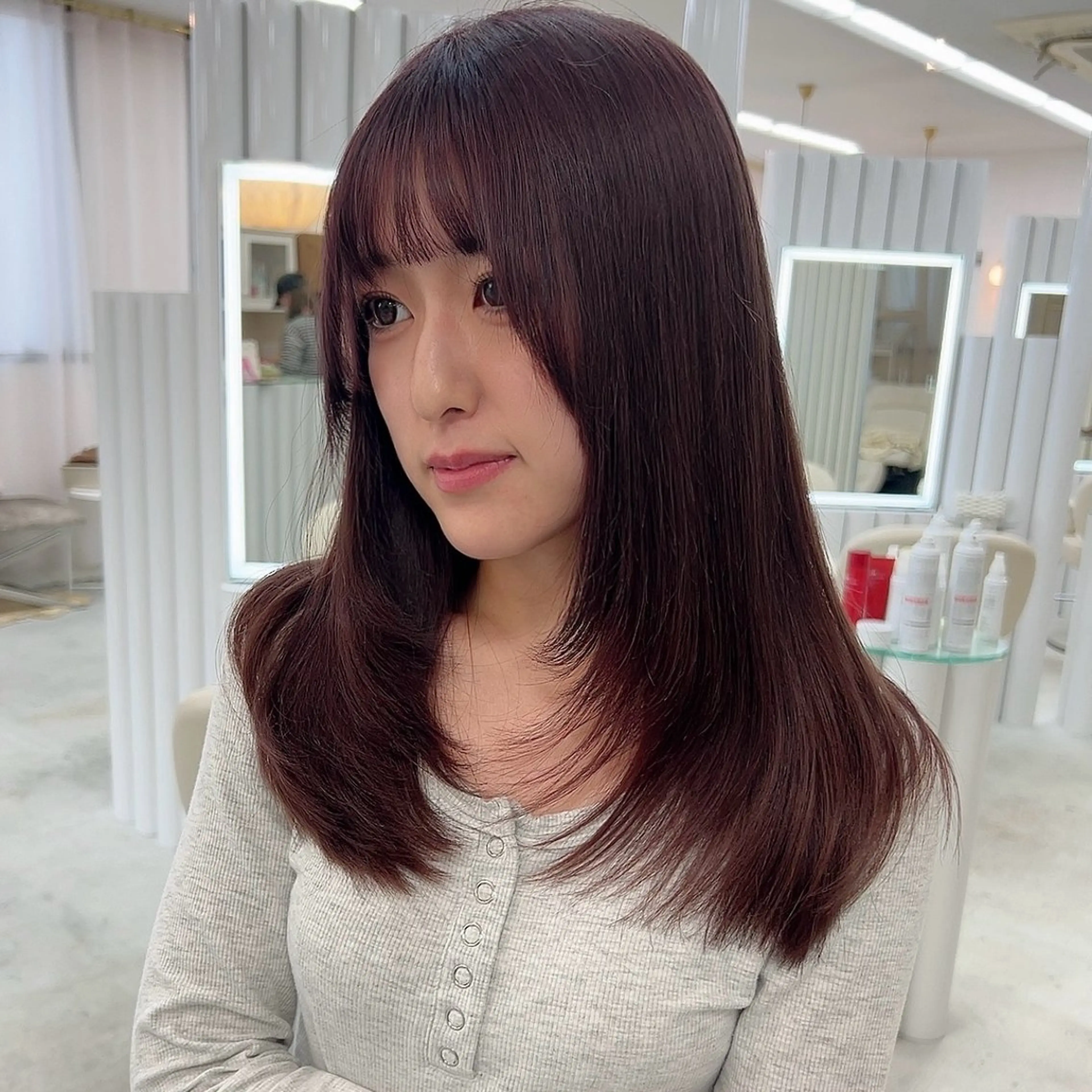 セミロング カット ヘアカラー YUIMARL asumiのヘアスタイル
