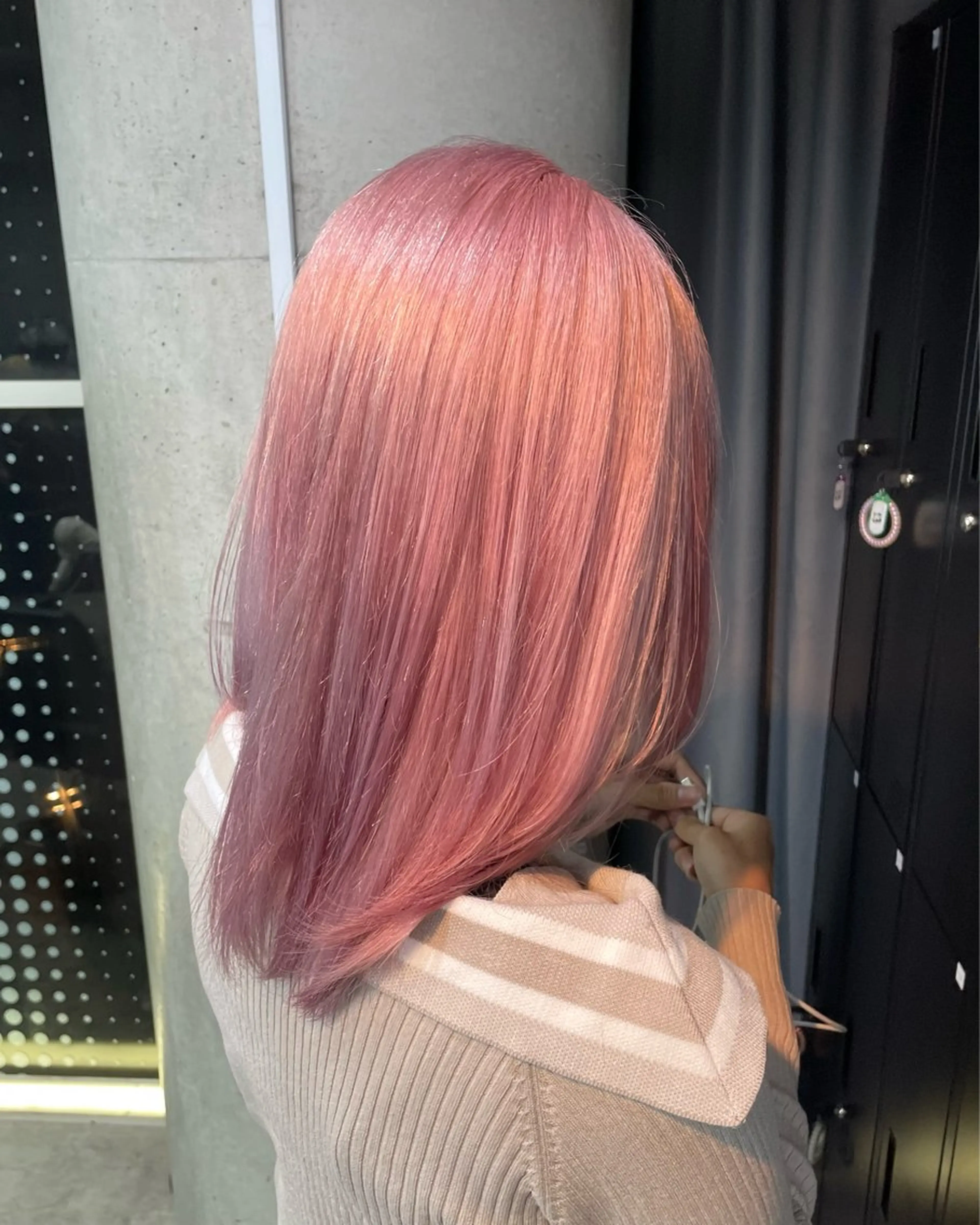 【一番人気】カット+ケアブリーチ+カラー+トリートメント#ウルフ#レイヤー#ボブ#寒色#暖色#韓国ヘアの写真