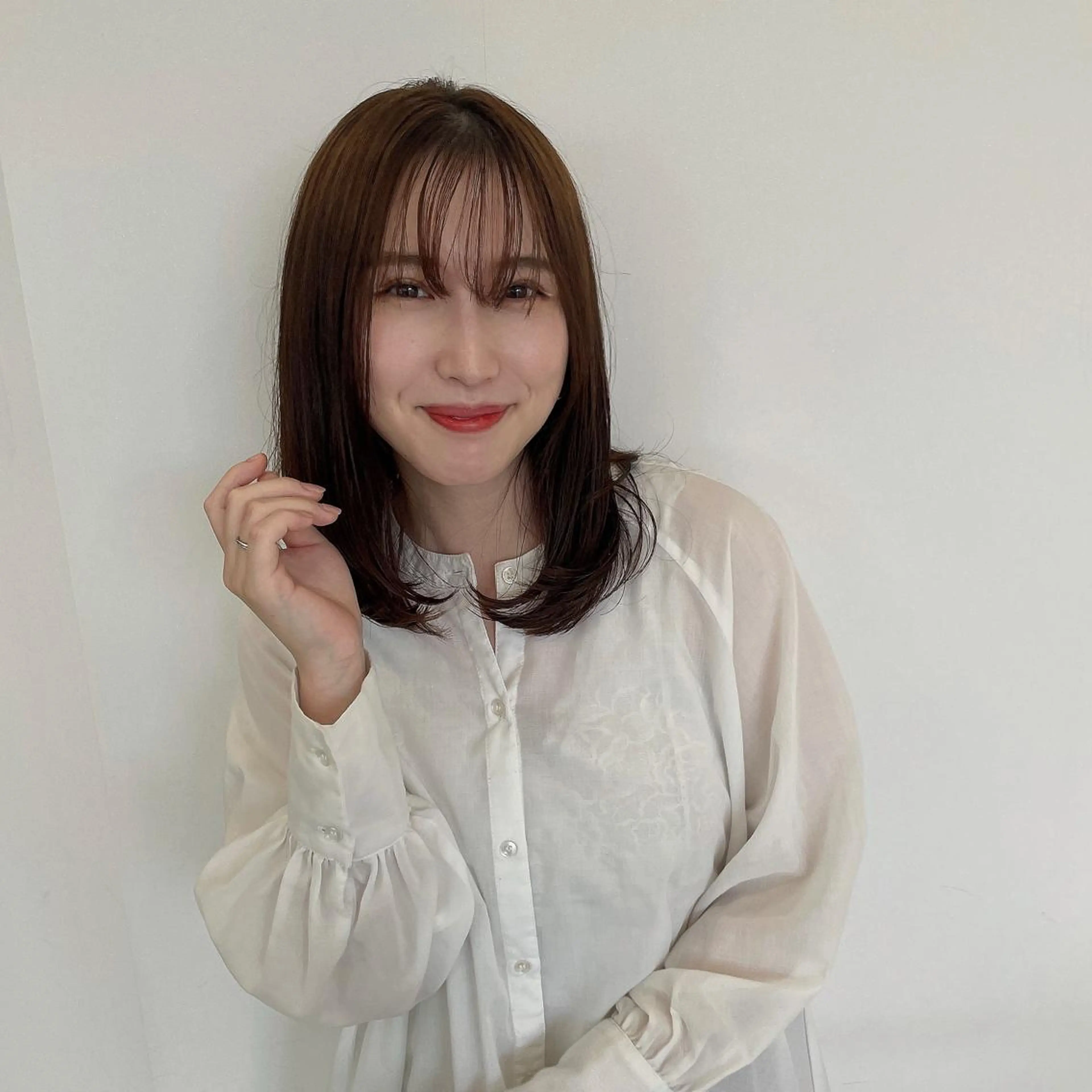 セミロング カラー カット ヘアカラー トリートメント 艶髪/巻ける縮毛矯正 /髪質改善naoのヘアスタイル