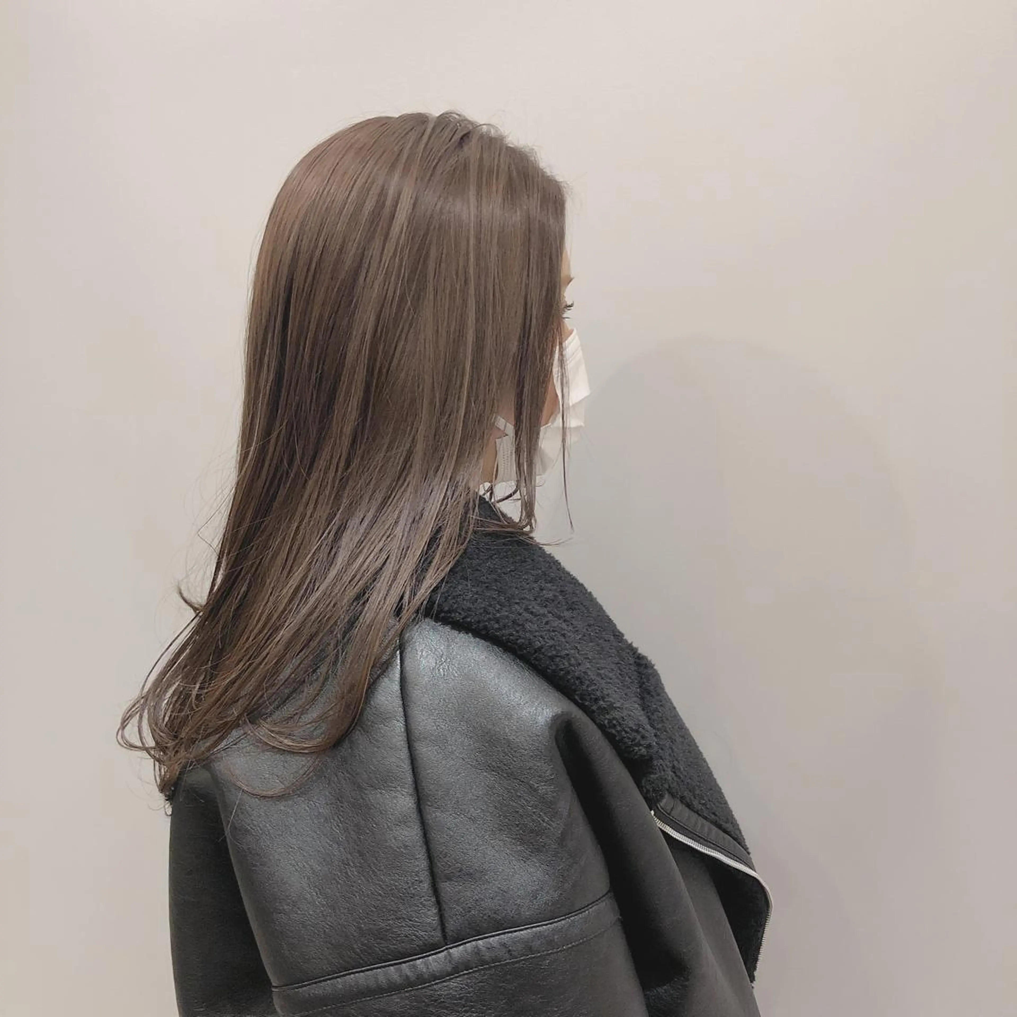 ロング tuuli所属・石井 永遠のヘアスタイル