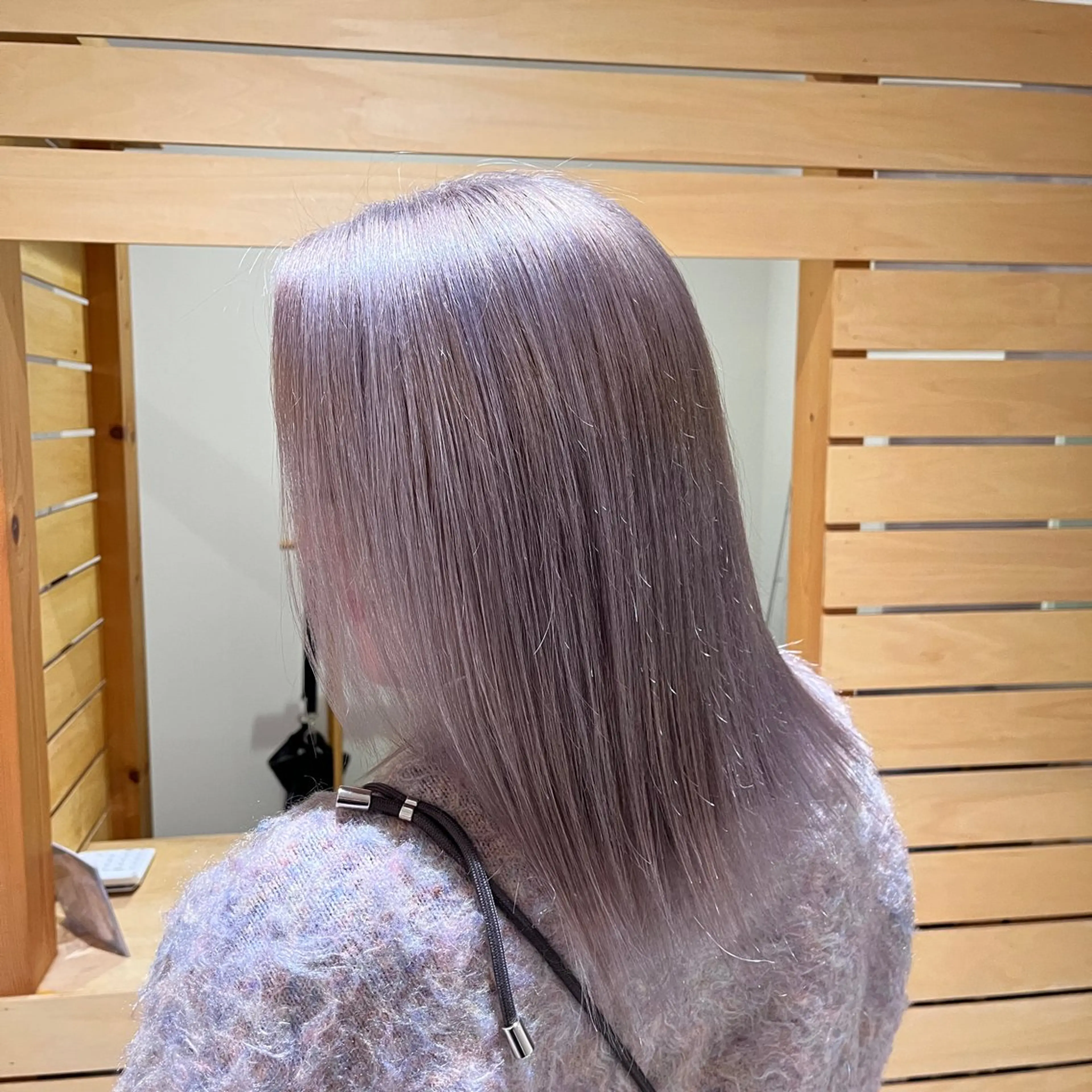 セミロング カラー ブリーチ ヘアカラー トリートメント RUBEUS【ルベウス】所属・✨艶々カラー🎨 杉本賢人のヘアスタイル