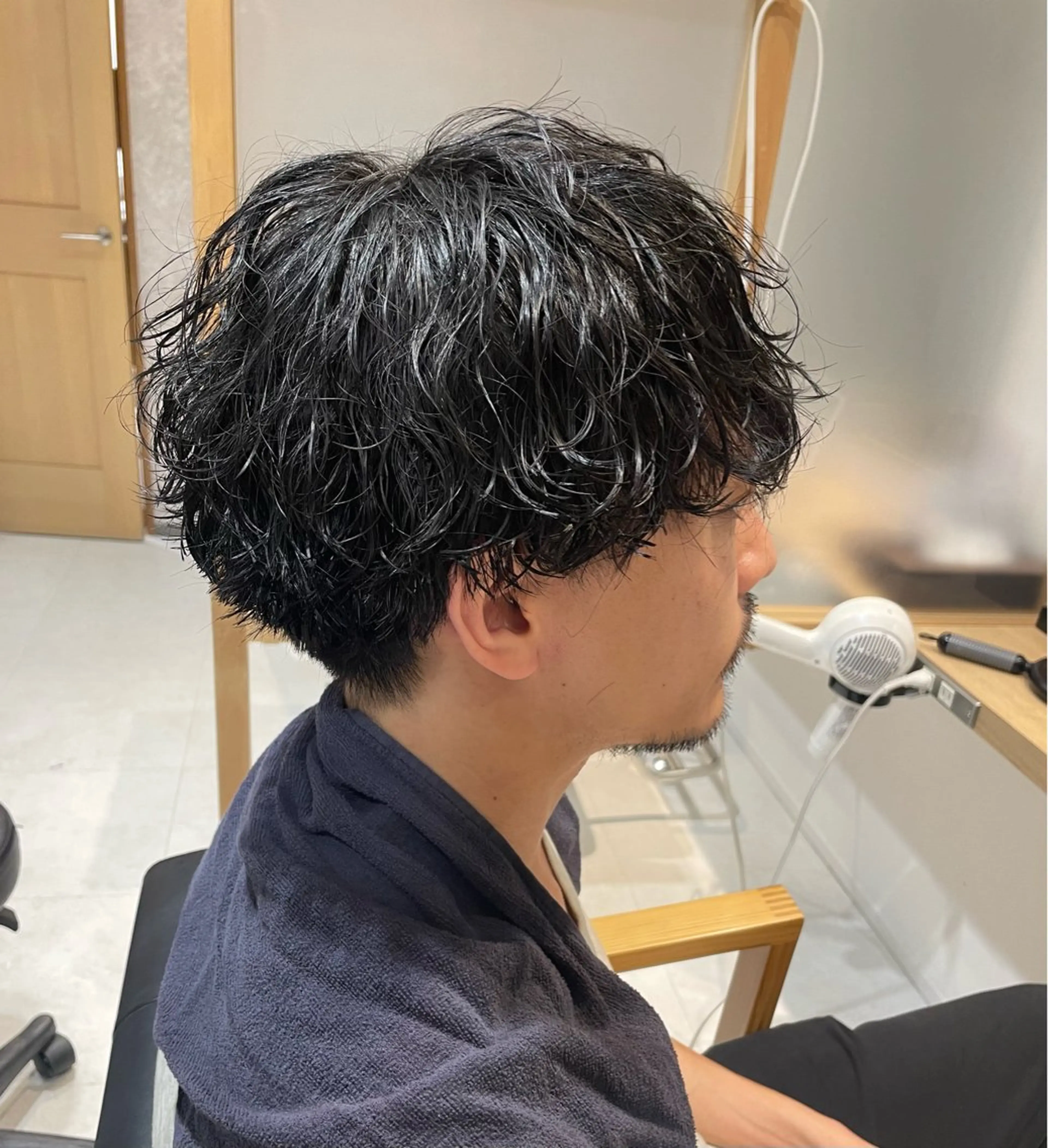 パーマ メンズ kiona所属・守屋裕太 レディースカットのヘアスタイル