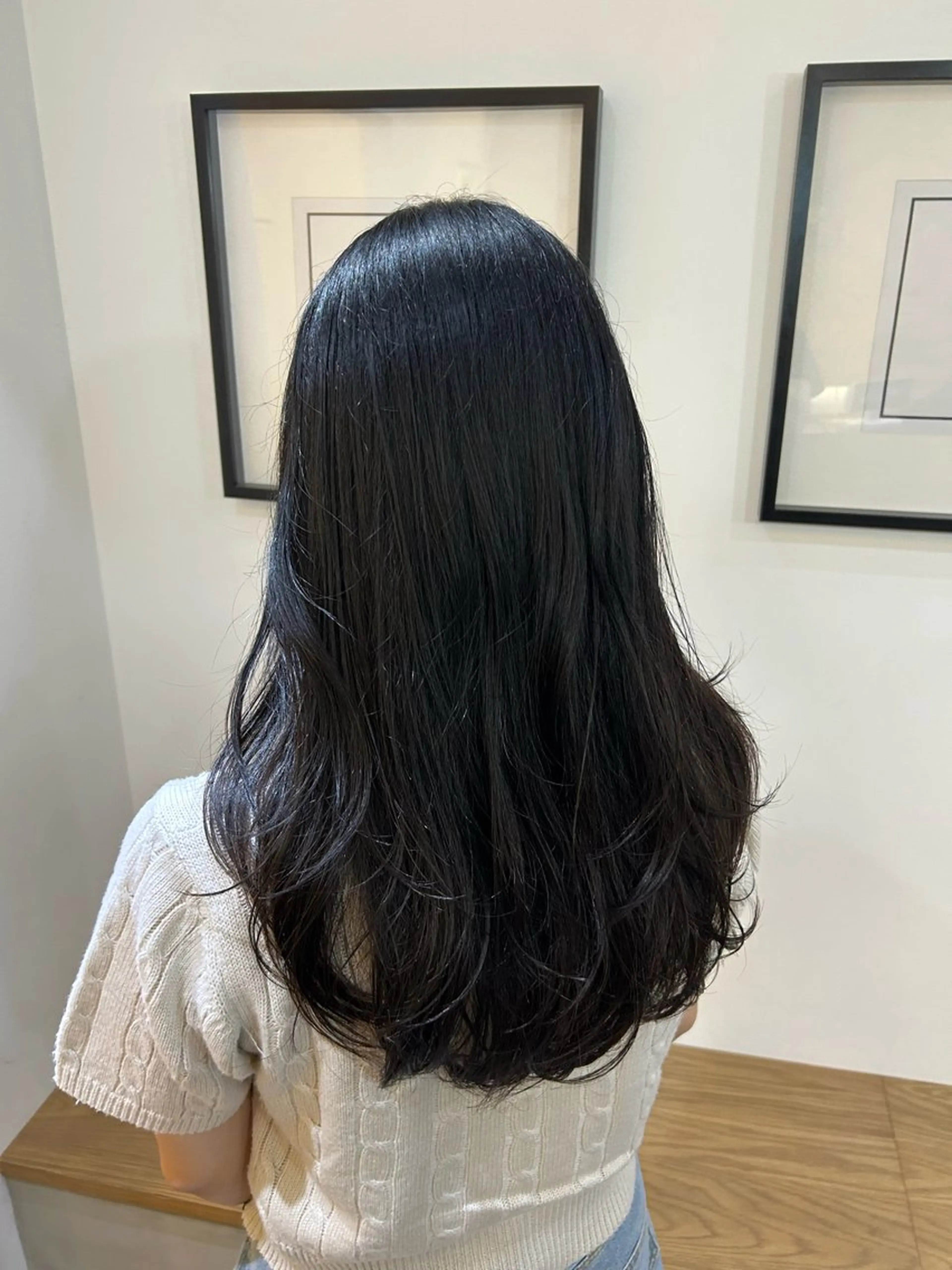 🖤黒染め卒業🎓【暗髪カラー】+カットの写真