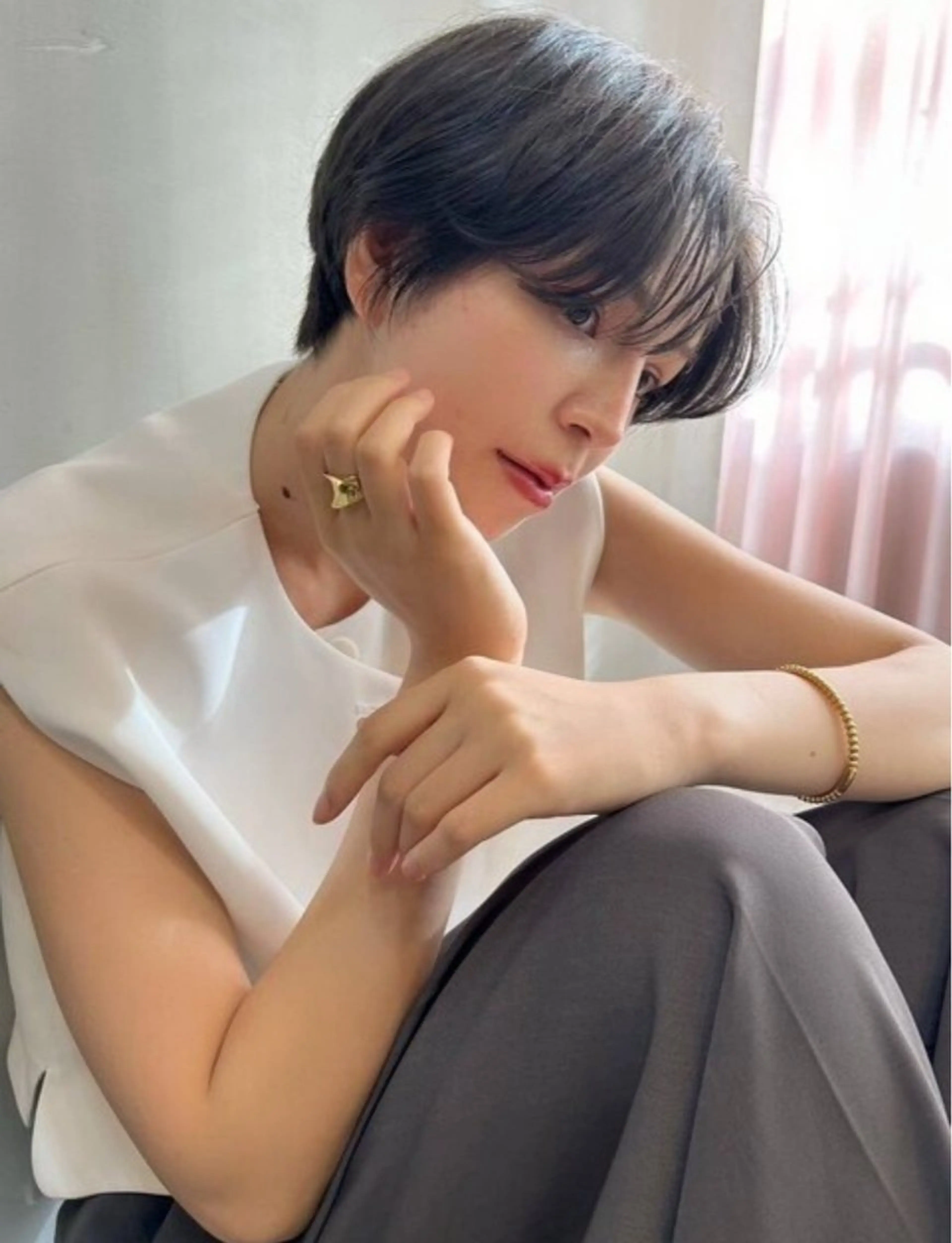 ショート ハイトーン/カット Kazuhaのヘアスタイル