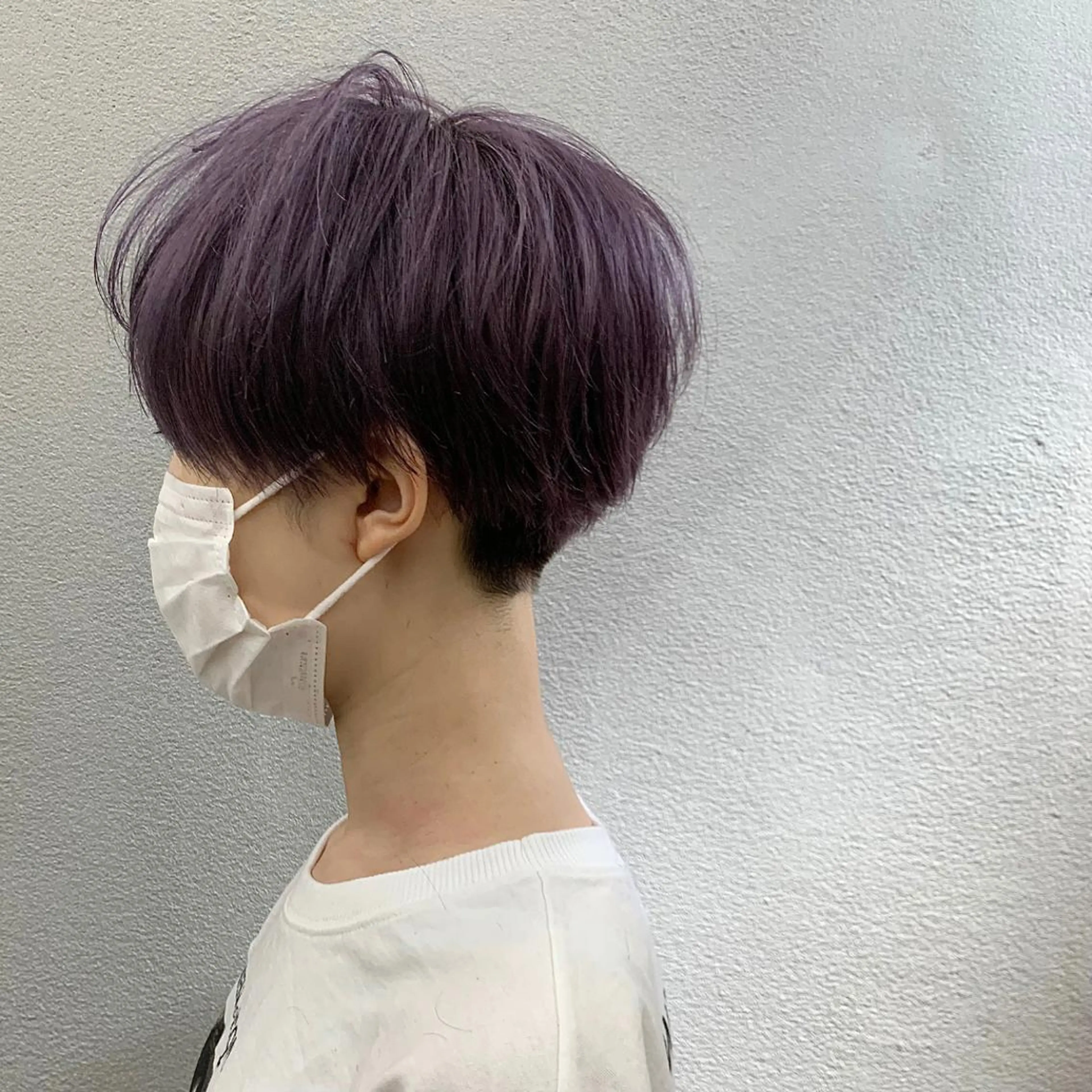 ショート カラー ダブルカラー バイオレットカラー ショートヘア カット ヘアカラー トリートメント お顔まわりカット🌱 emo.村松泉綺のヘアスタイル