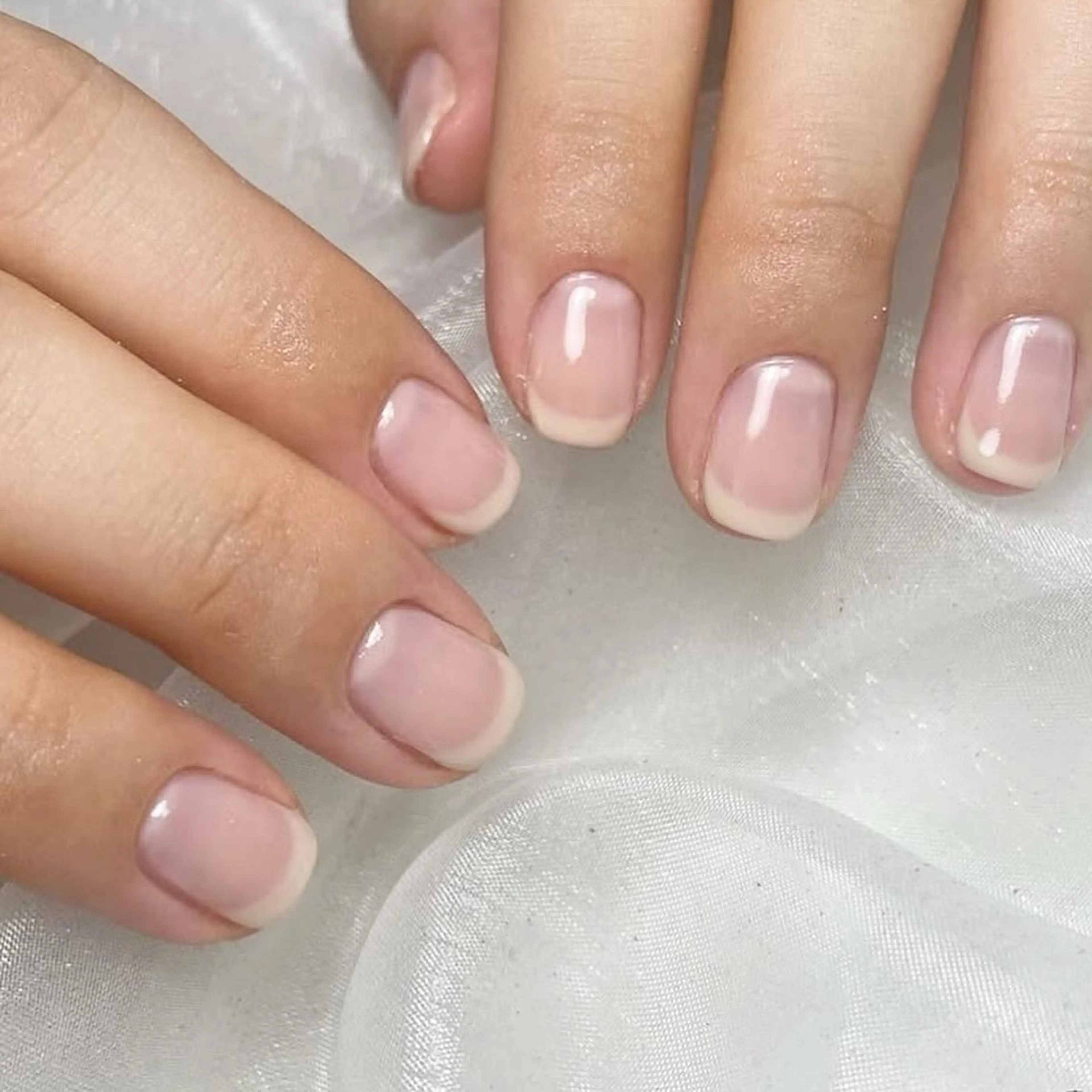 ネイル クリアネイル フレンチネイル ハンドネイル フットネイル S LOUNGE NAIL所属・パーツたくさん🍓 SUMIのネイルデザイン