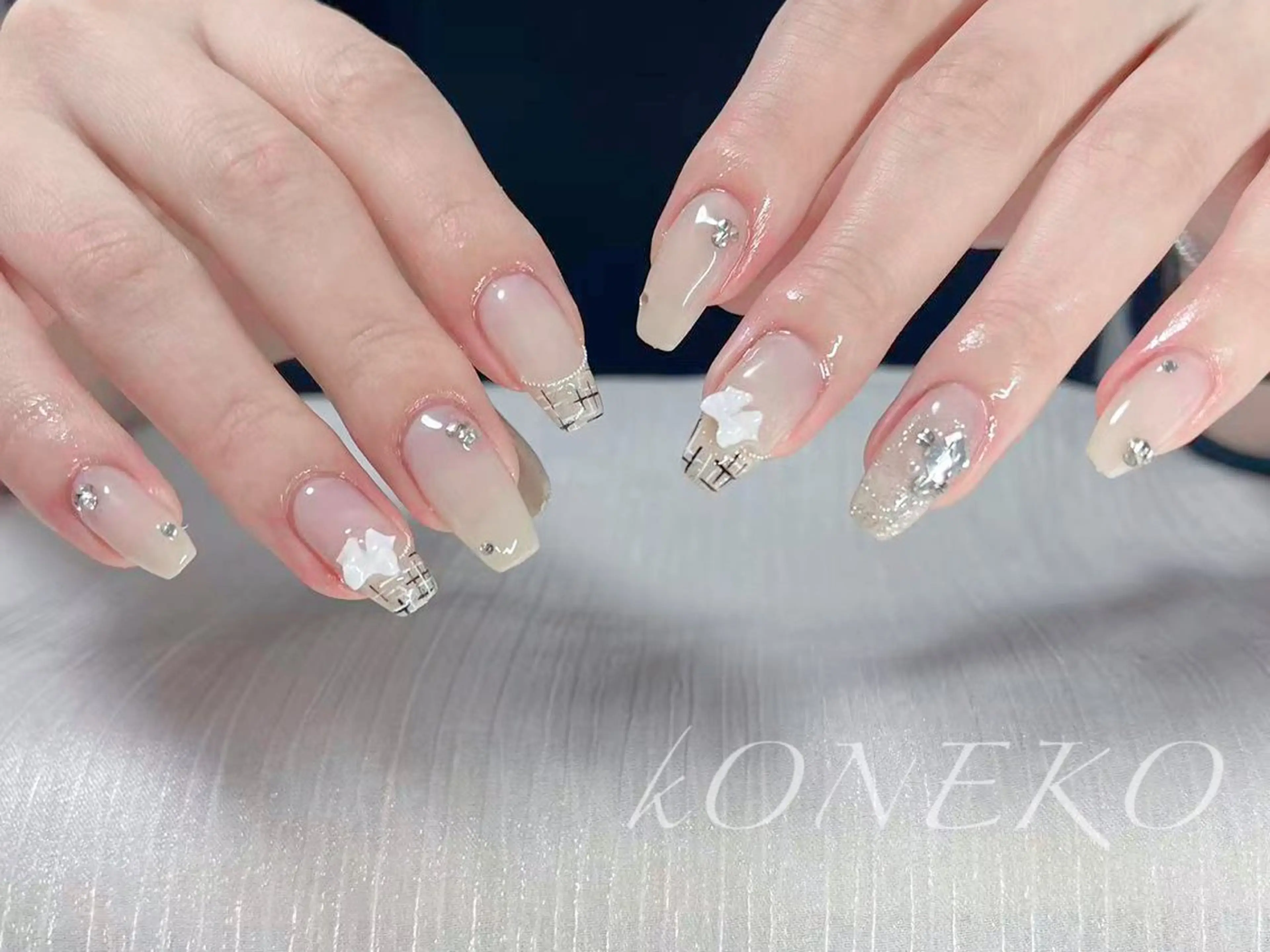 ネイル ハンドネイル コネコ ネイルサロンのネイルデザイン