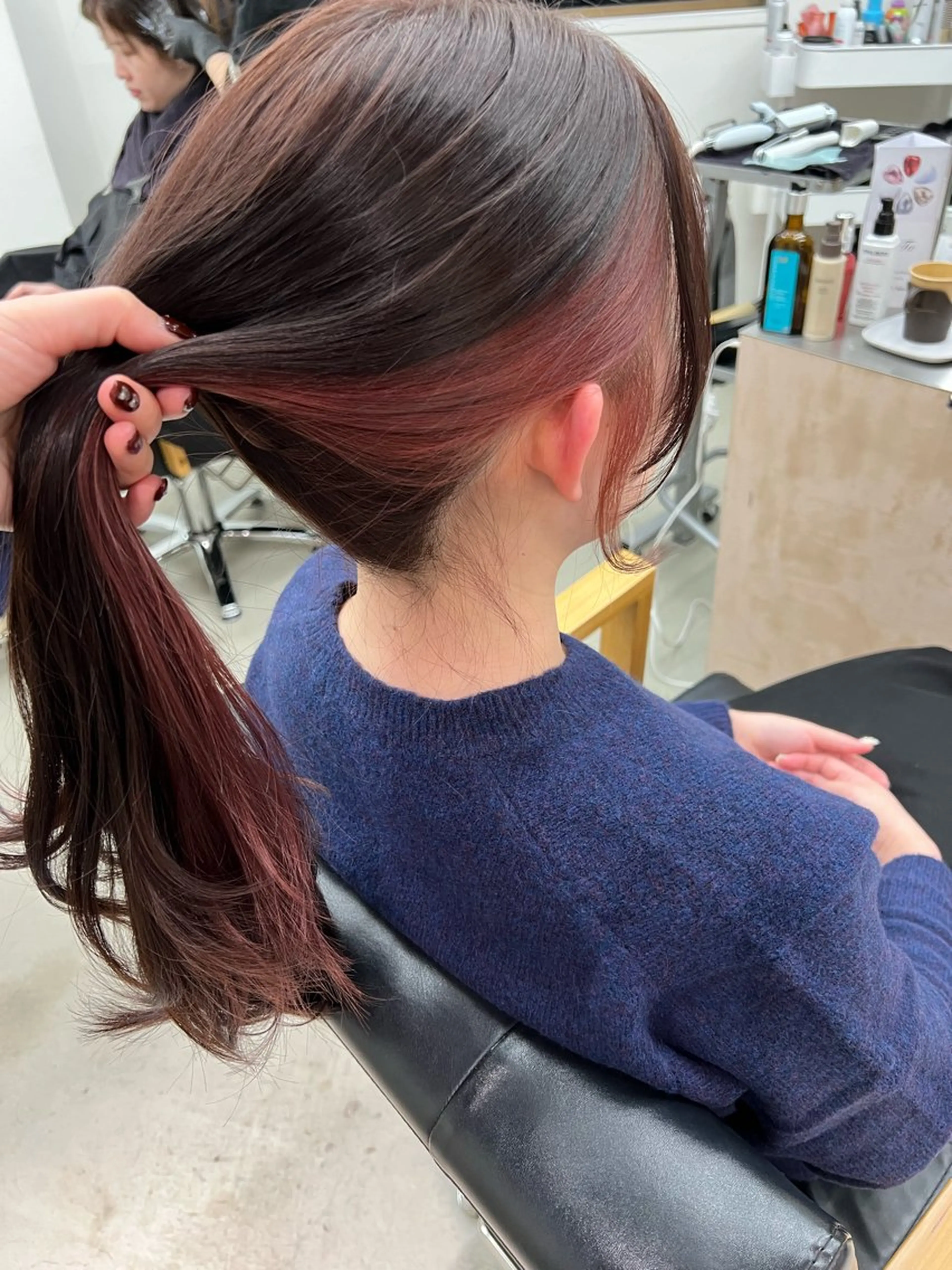 ロング カット ヘアカラー トリートメント vince. moekoのヘアスタイル