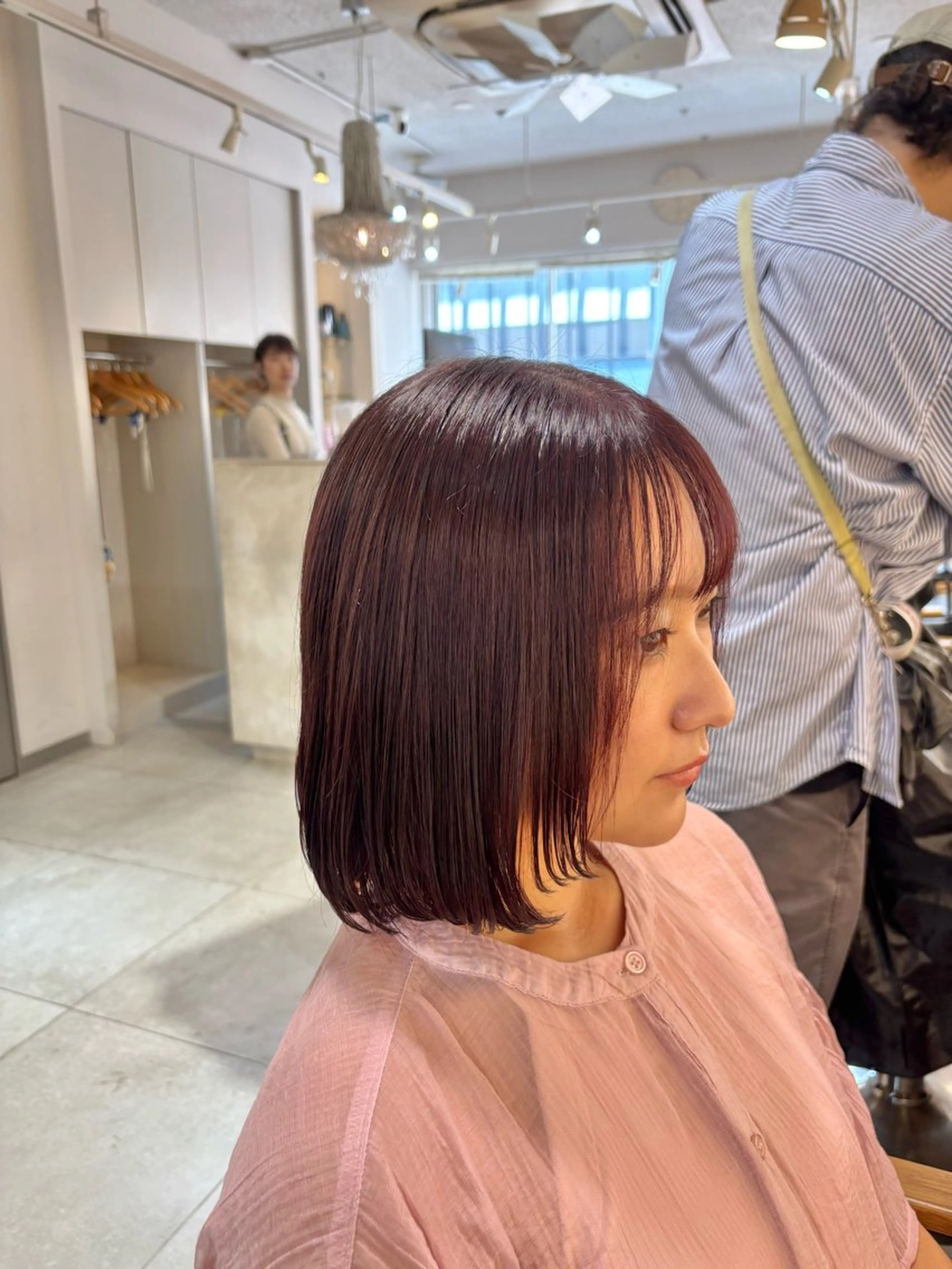 ショート カラー ベージュカラー 透明感カラー 韓国風カラー ラベンダーカラー ラベンダーピンク ヘアカラー 樋口　将輝 カラーモデル募集中のヘアスタイル