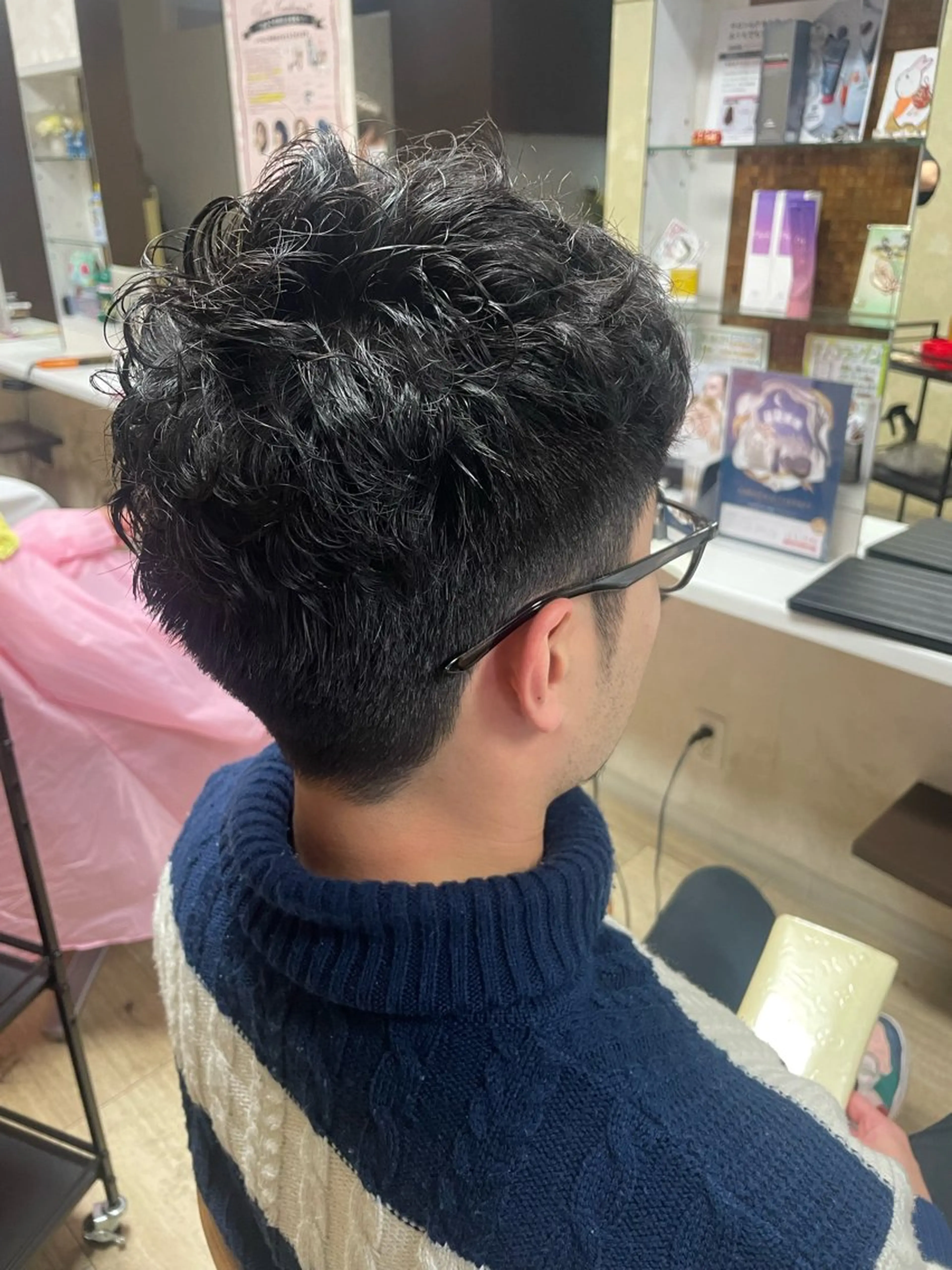 ショート パーマ メンズ メンズパーマ カット パーマ 徳留 もも花のヘアスタイル