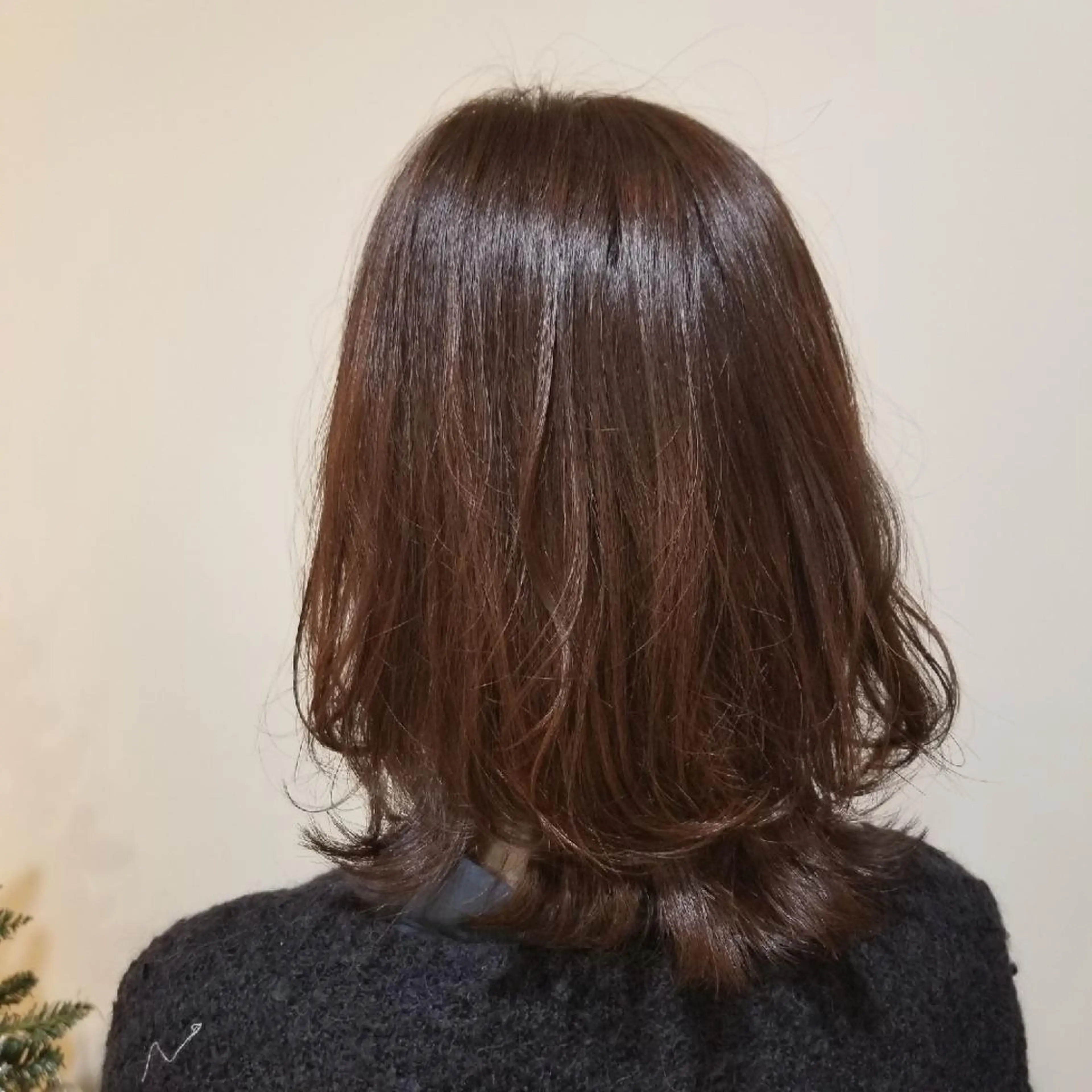 ミディアム カラー salowin渋谷kitaya park前所属・RIKA韓国ヘア/く びれヘア/上品カラーのヘアスタイル