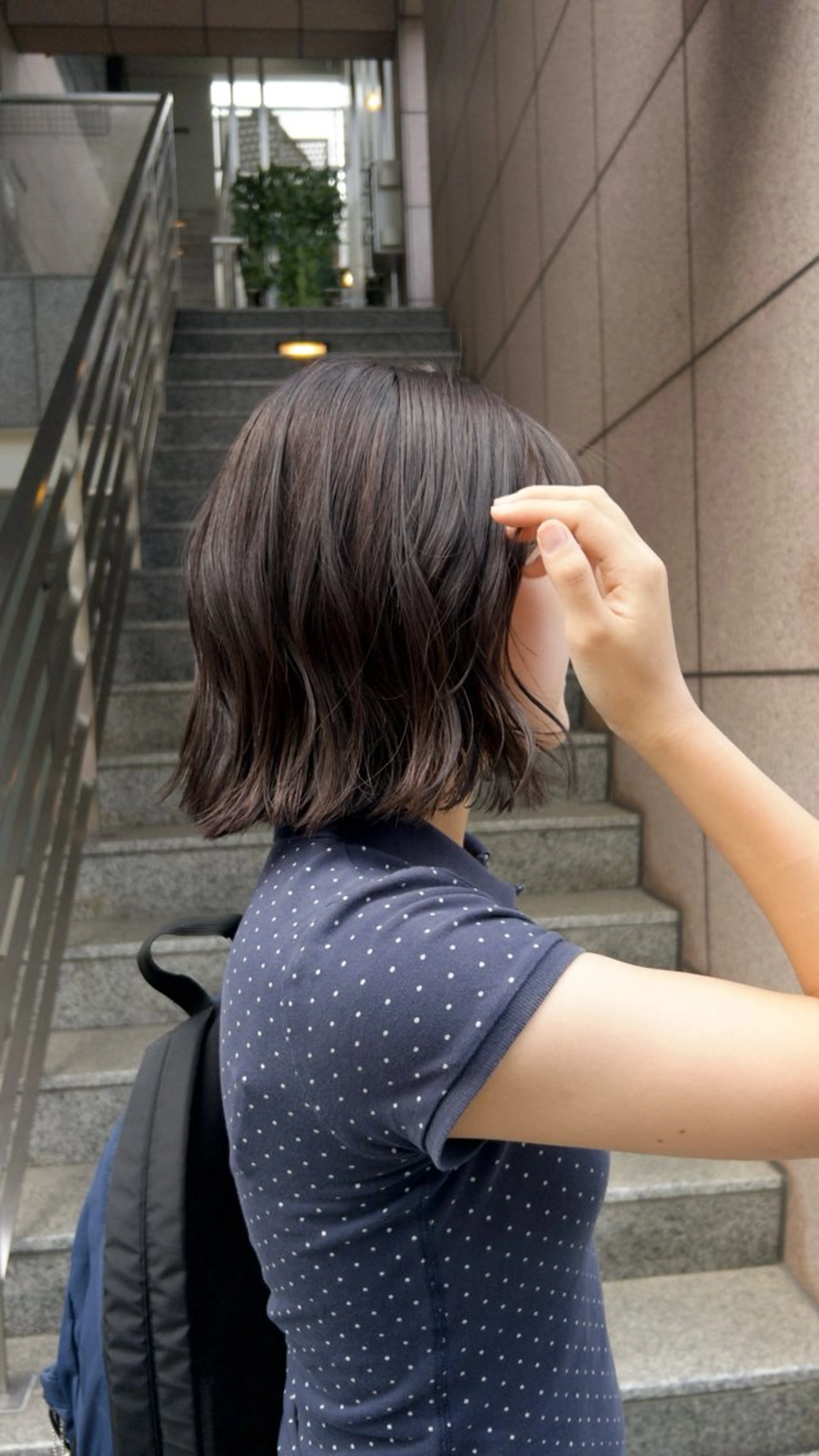 ショート カラー カット ヘアカラー Lomalia Moemiのヘアスタイル