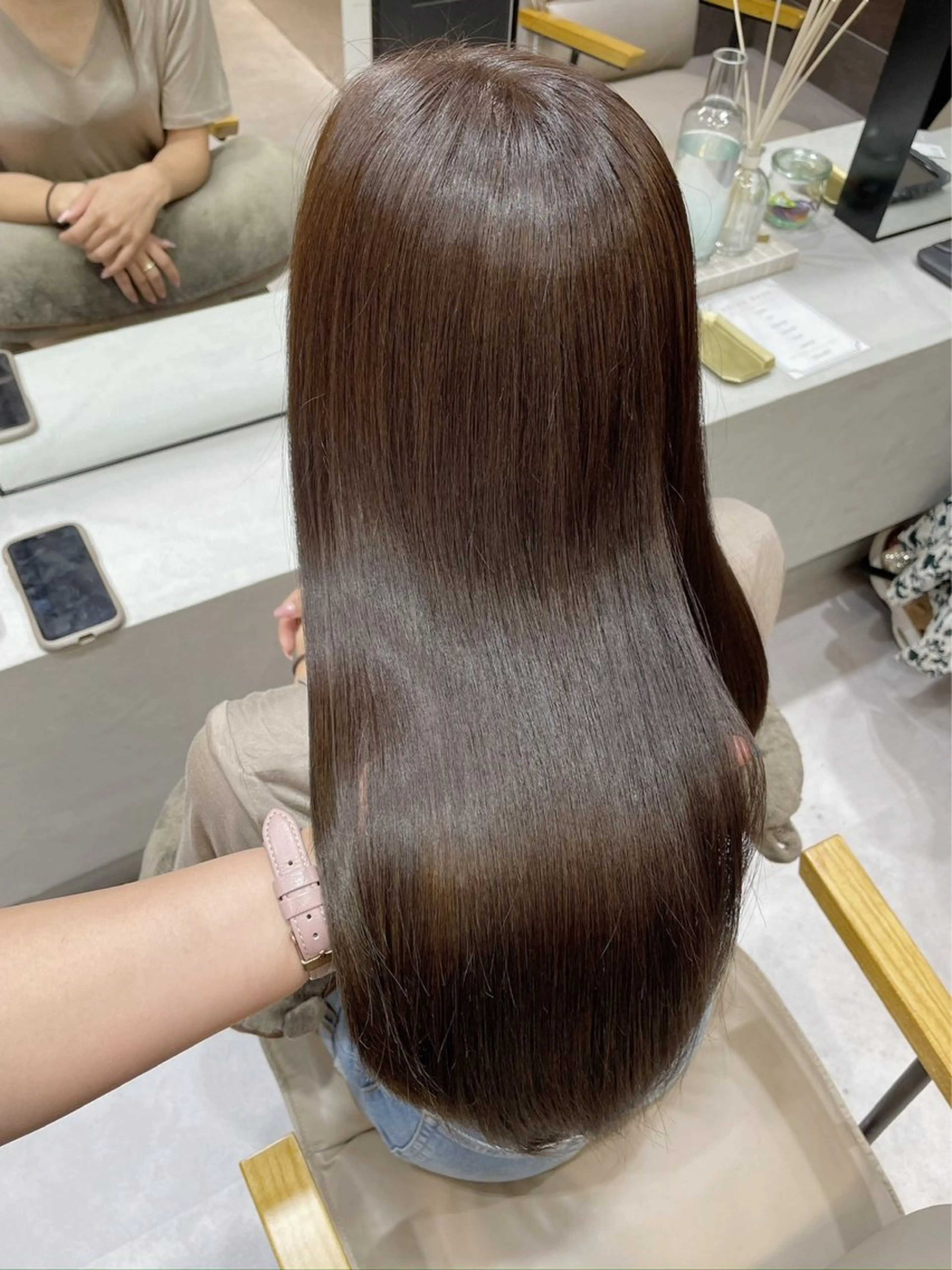ロング カラー ボブ｜レイヤー ショート｜Hinaのヘアスタイル
