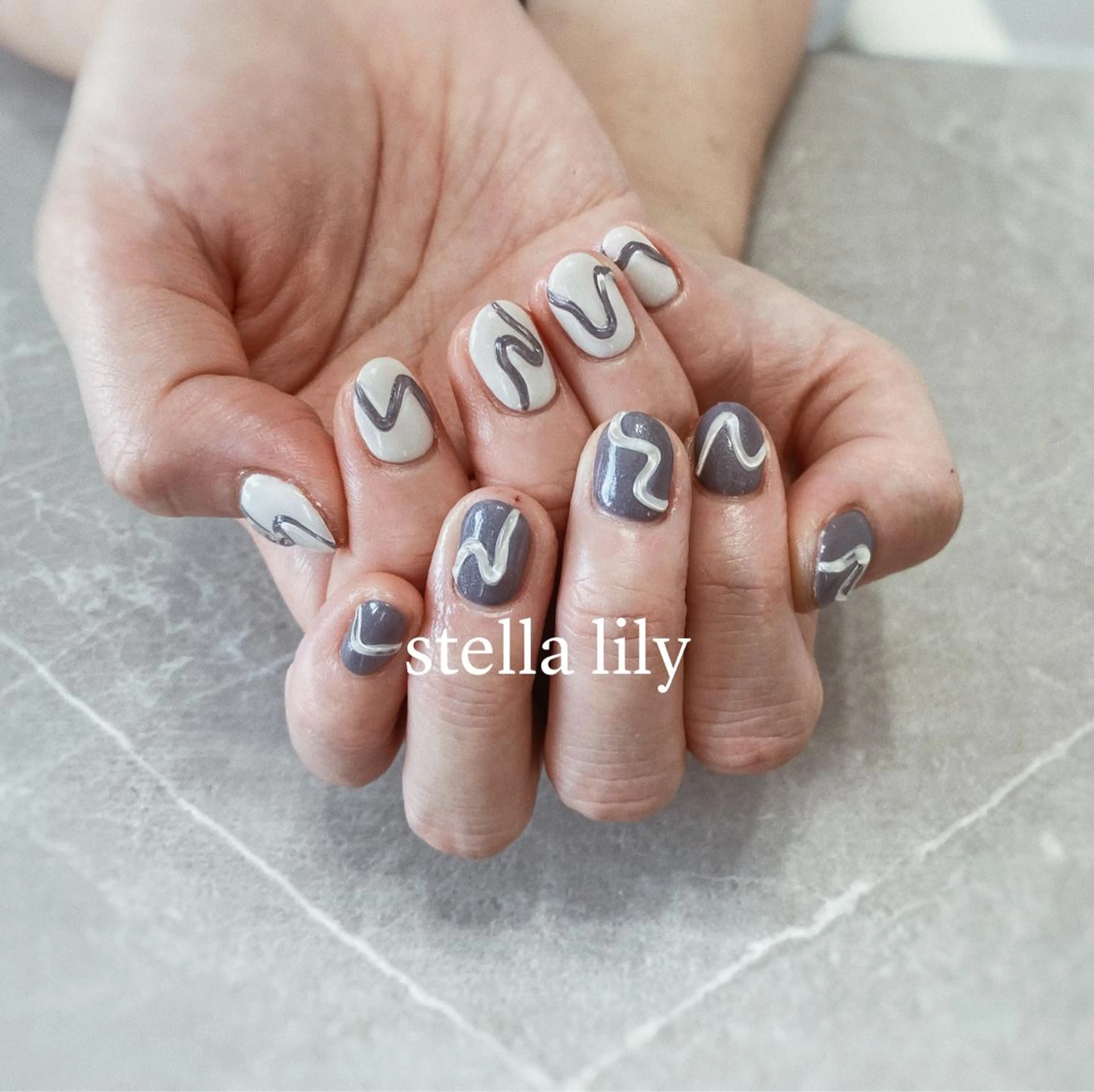 ショート ネイル STELLA LILYのネイルデザイン