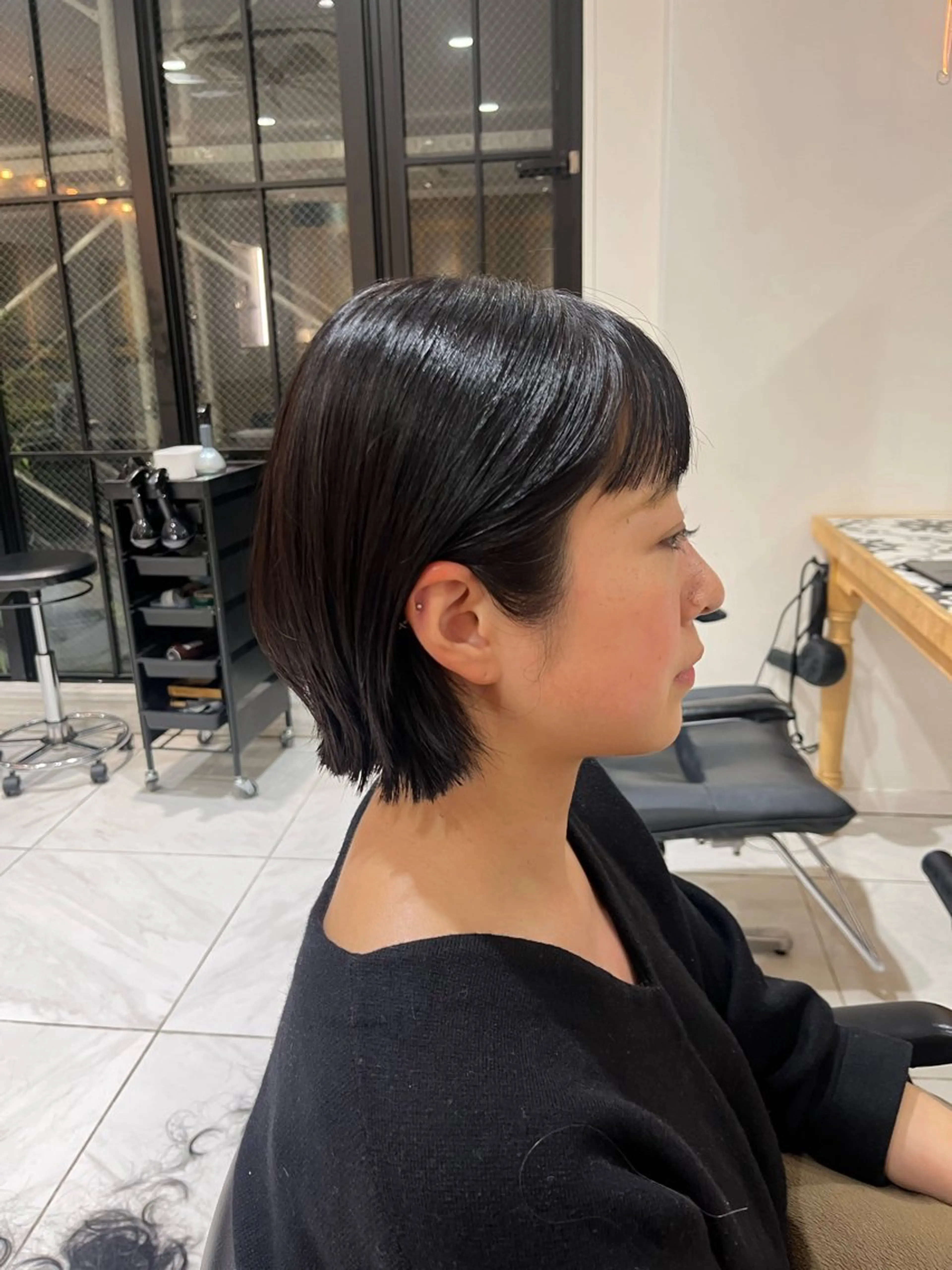 ショート ナミ🩶暗髪/暖色 ❤️/透明感/縮毛のヘアスタイル