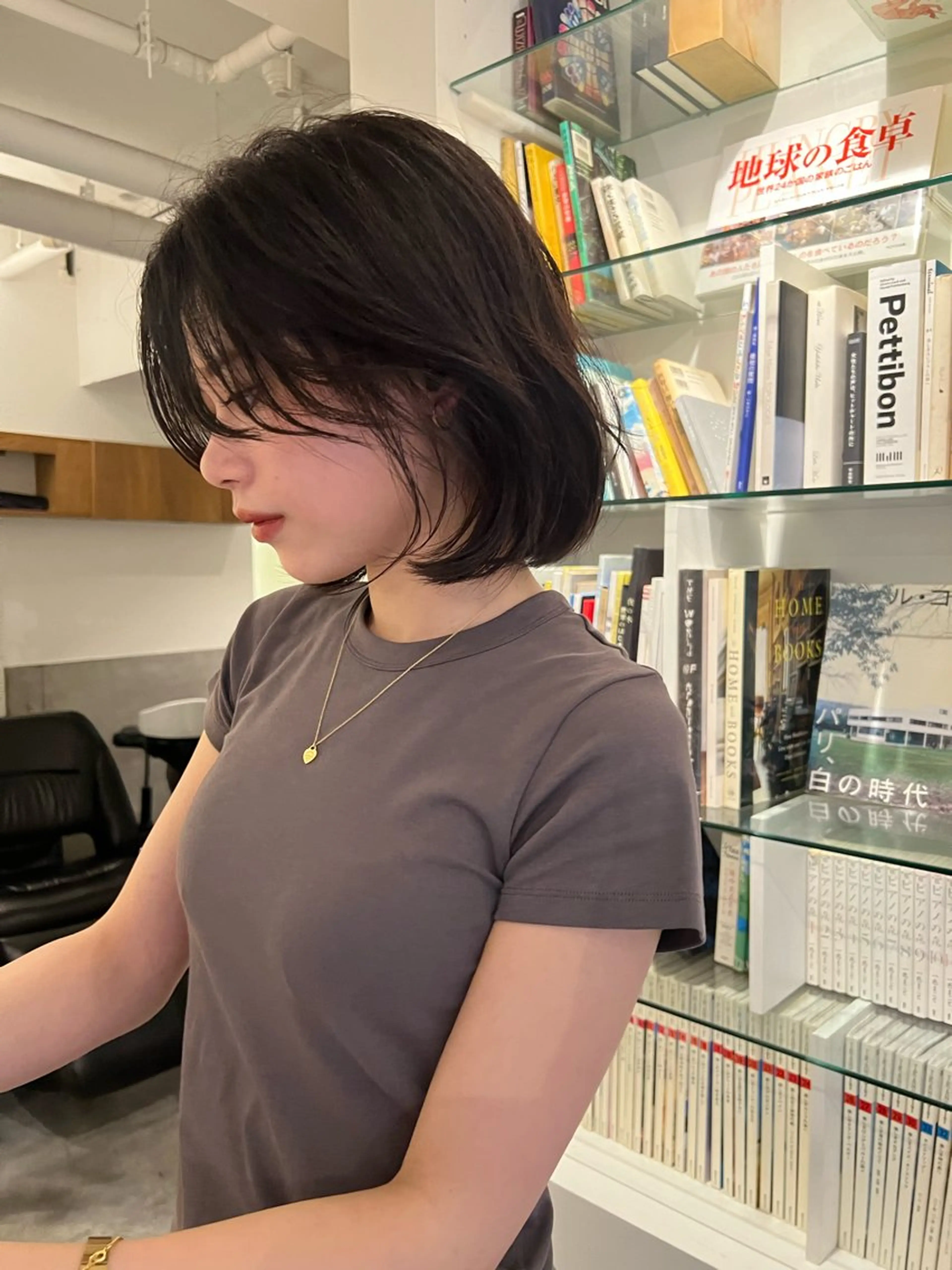 ショート カット KOCHAB所属・三谷 はるなのヘアスタイル