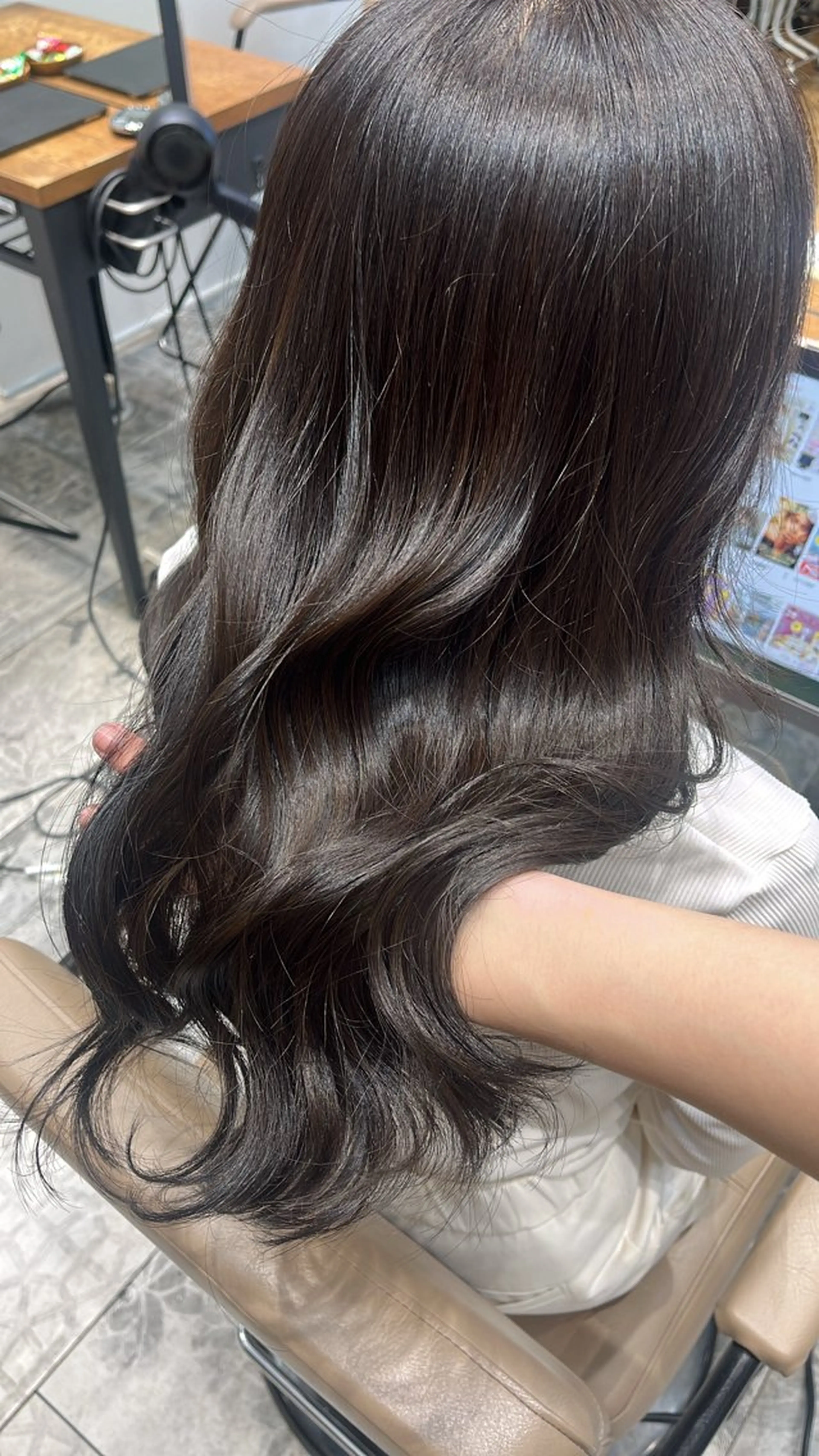 カラー アッシュ ブラウンカラー ヘアカラー AFLOAT RUVUA所属・艶カラー 🌼さきえのヘアスタイル