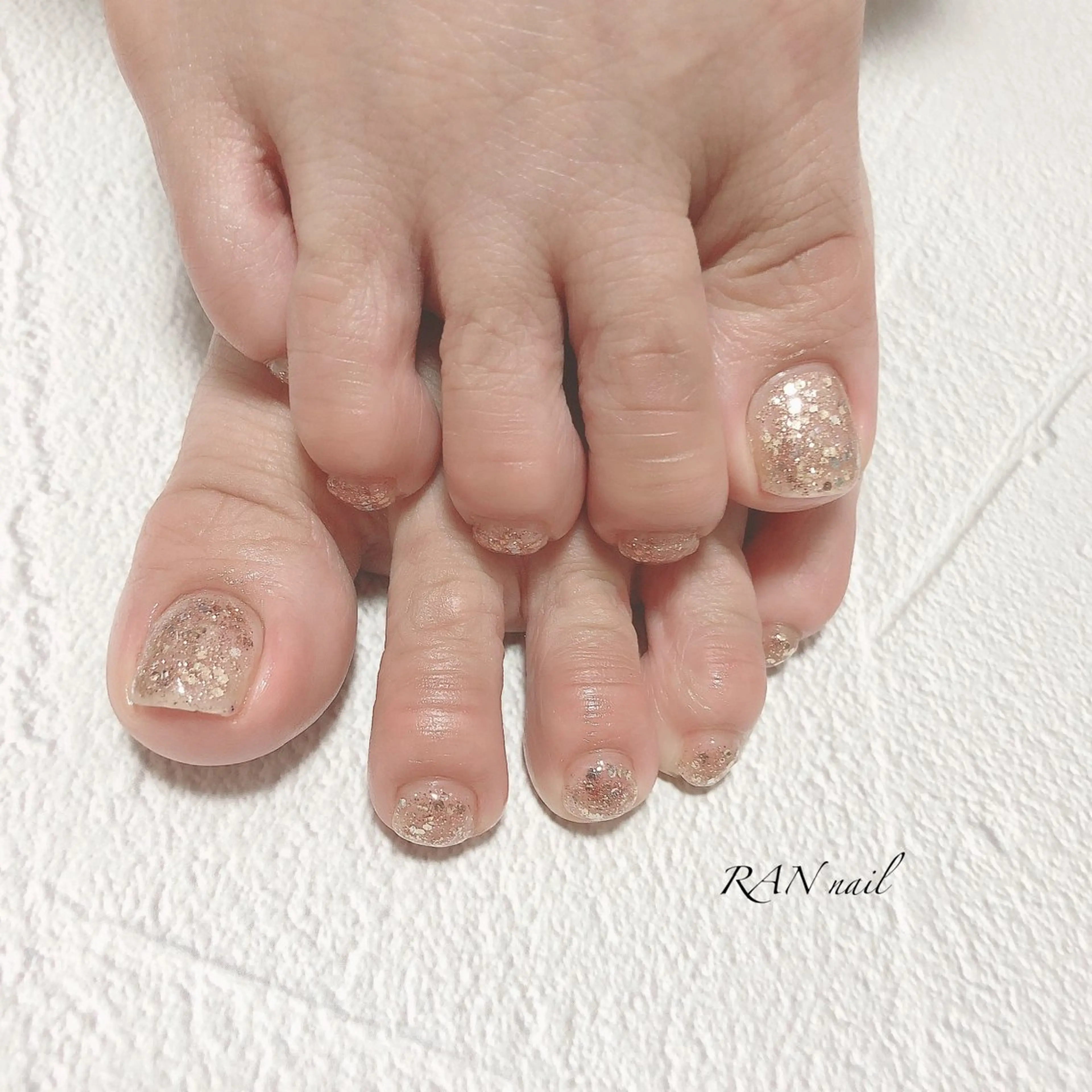 ネイル フットネイル ジェルネイル キラキラネイル ラメ(グリッター) ミラーネイル ハンドネイル フットネイル RAN nail 〜ランネイル〜所属・RAN nailのネイルデザイン