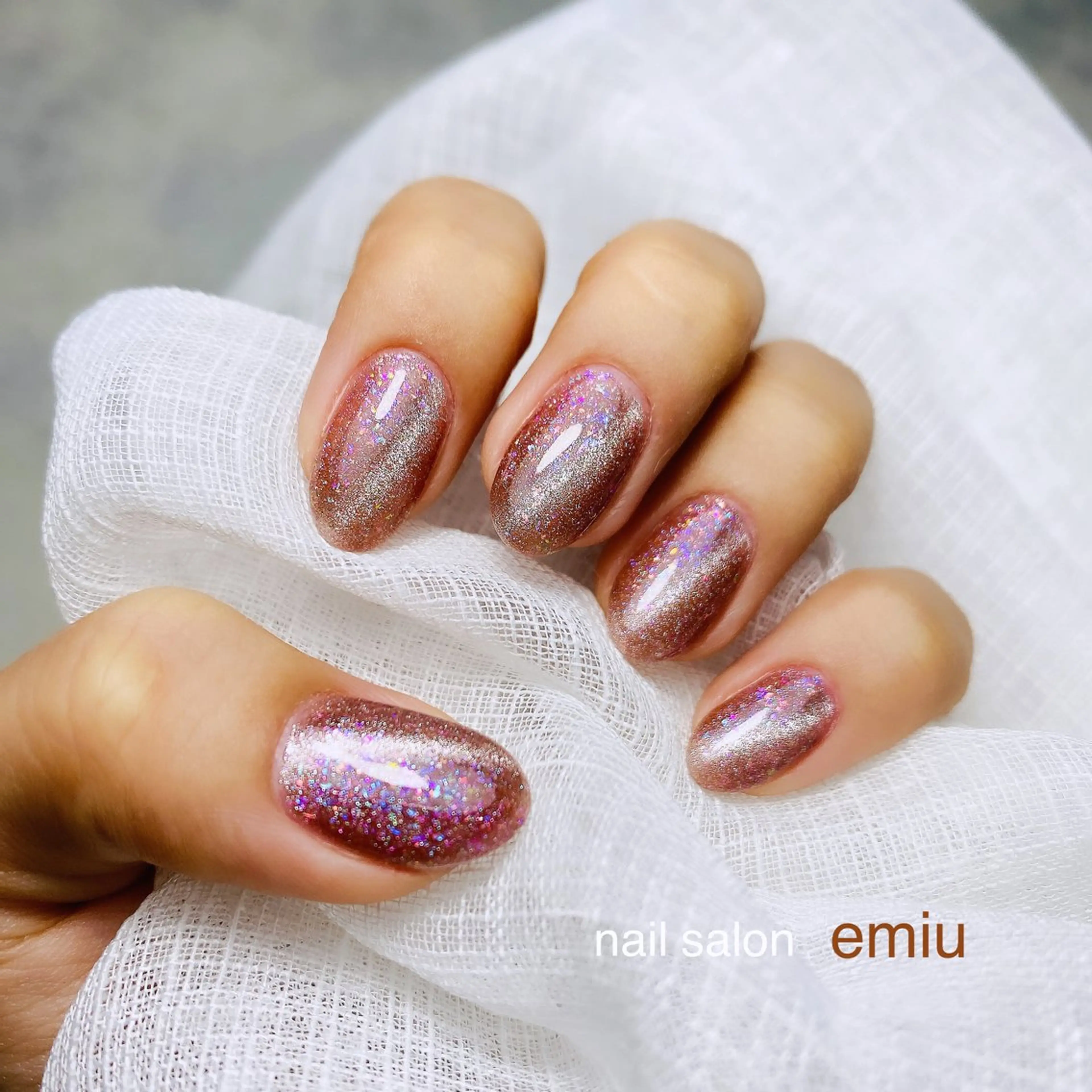 ネイル マグネットネイル nail salon emiuのネイルデザイン