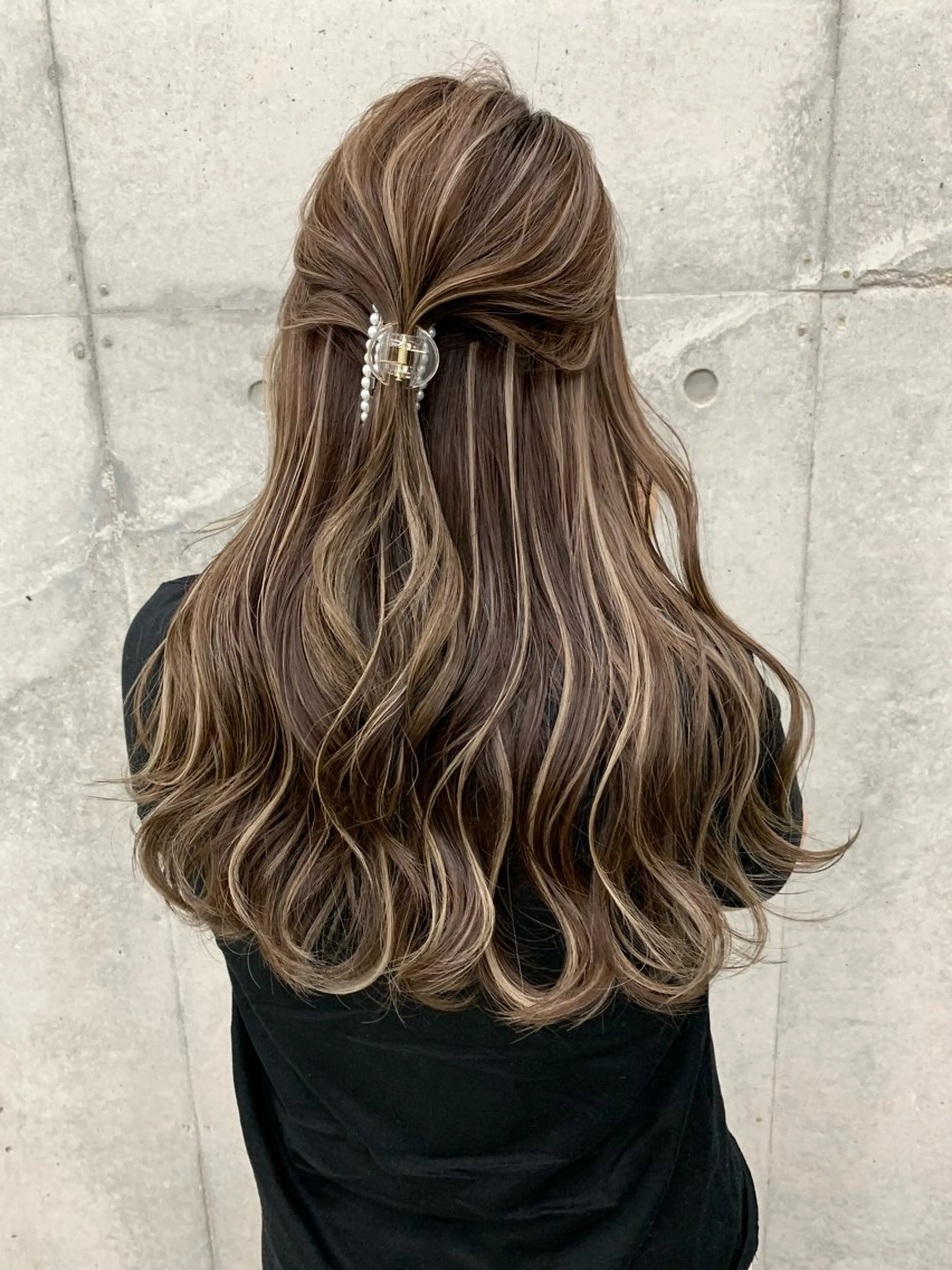 ロング カラー ヘアカラー 和木坂 日美のヘアスタイル