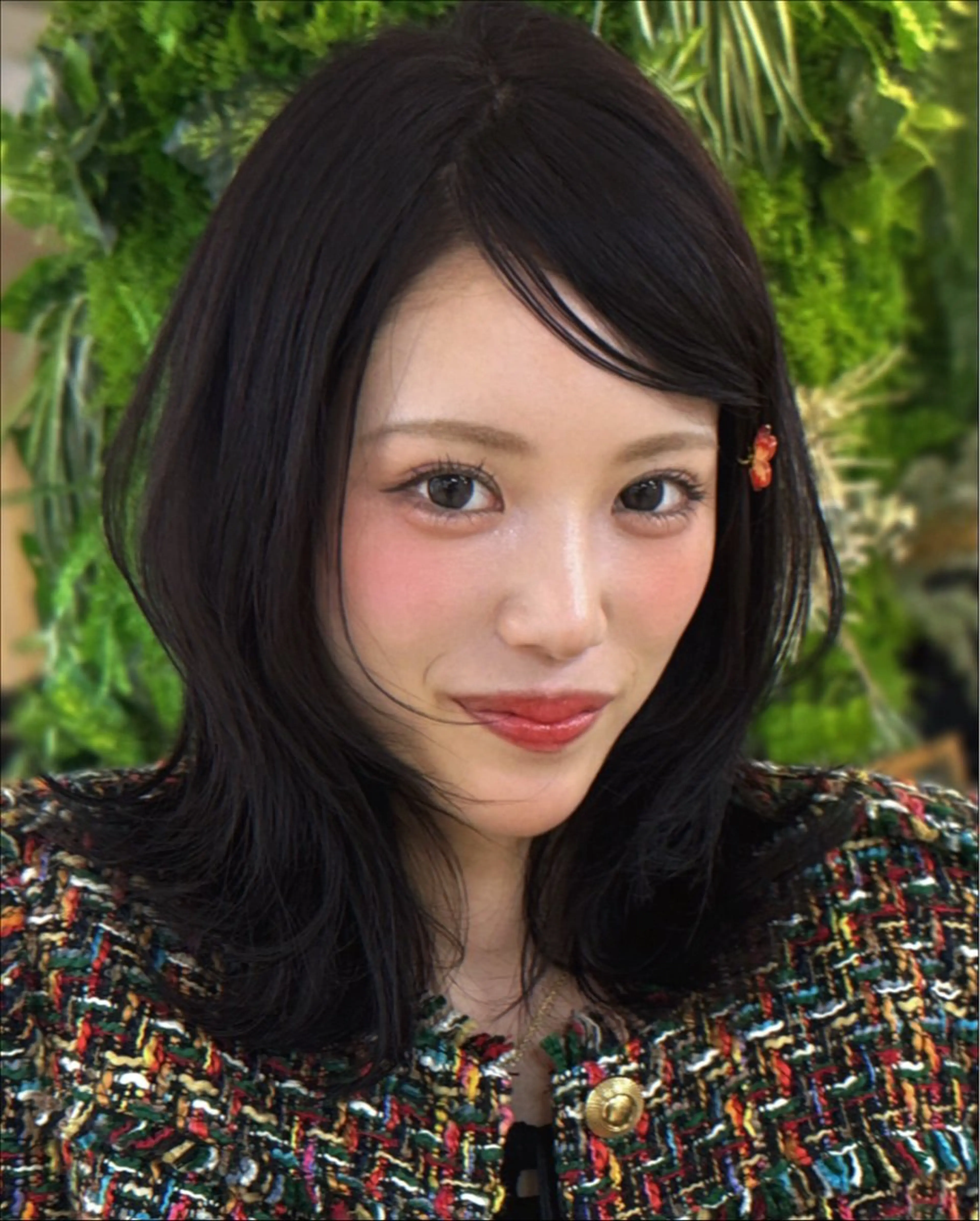 ミディアム カラー レイヤーカット 小顔カット カット ヘアカラー トリートメント Pocket仙台 💚モエリのヘアスタイル
