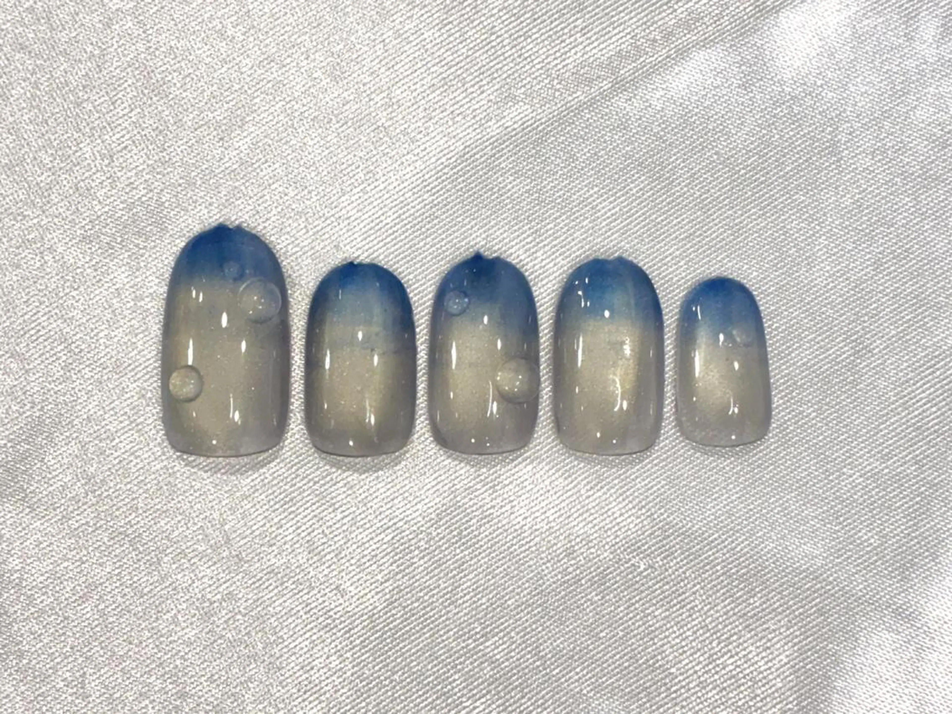 ネイル ハンドネイル １アイ&ネイルサロン リスブラン銀座新富町のネイルデザイン