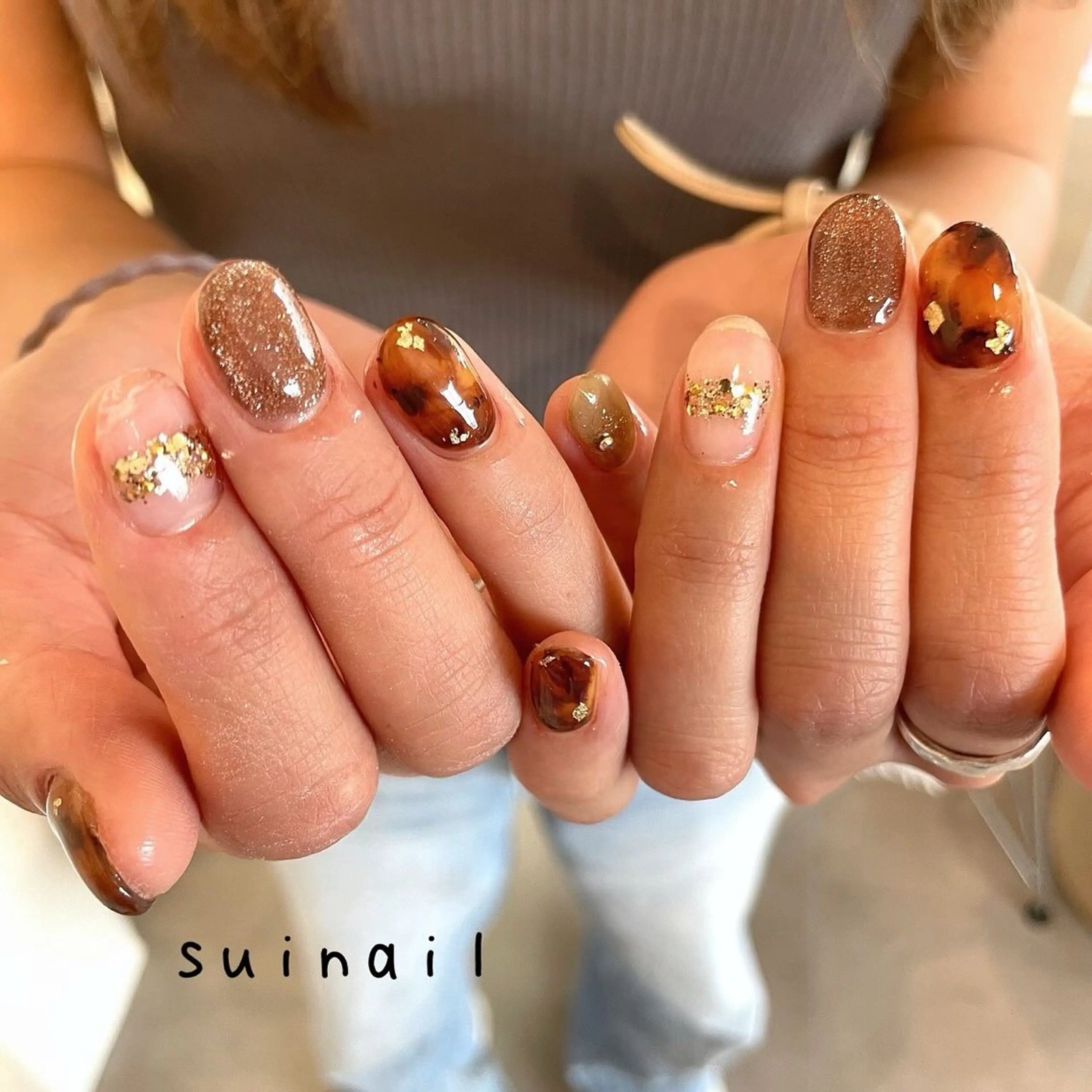 ネイル べっ甲ネイル sui nailのネイルデザイン
