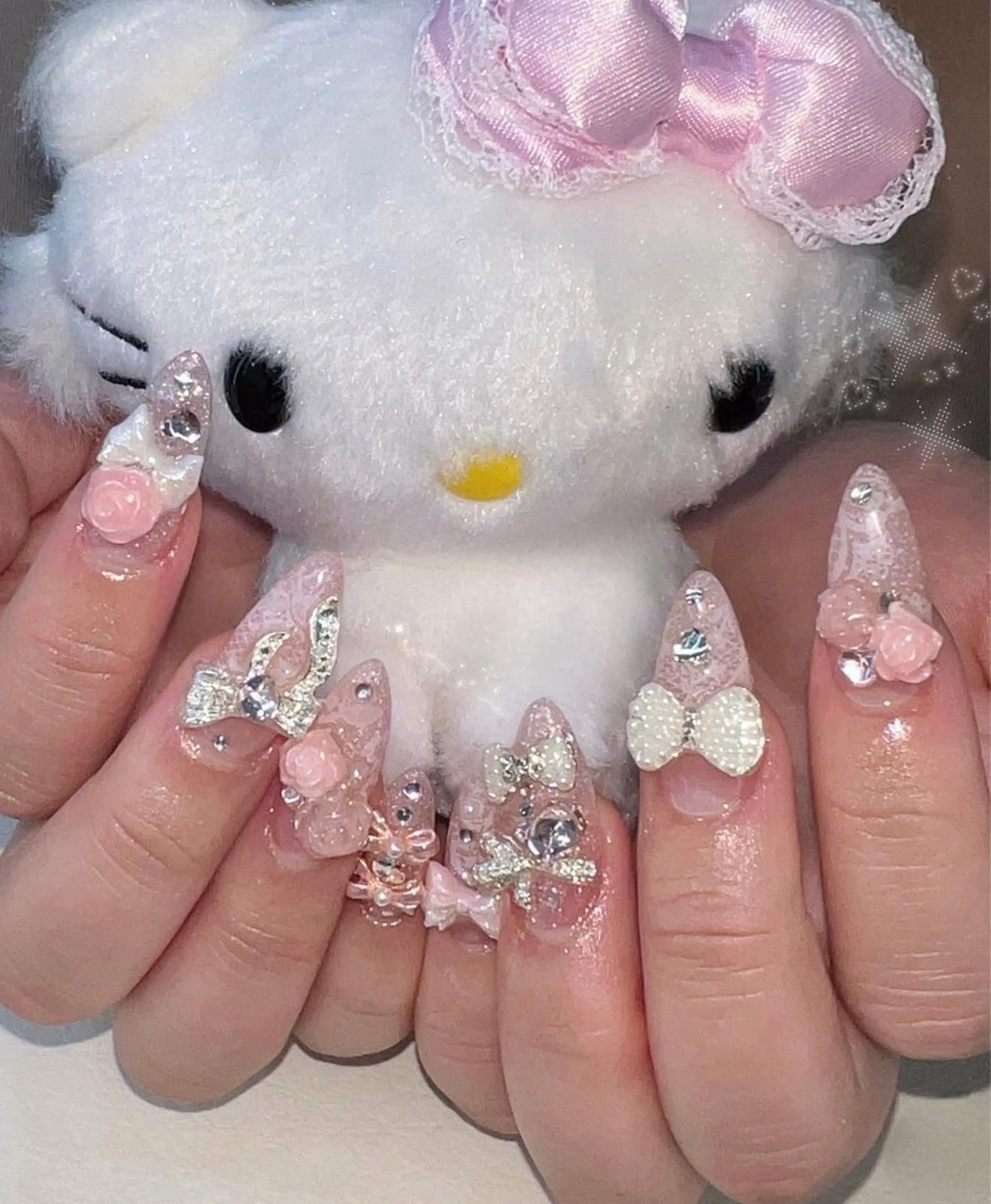 ネイル アニマル柄 オーロラネイル チークネイル フラッシュネイル ジェルネイル ハンドネイル Lina Nail Salon所属・Lyna Nailのネイルデザイン