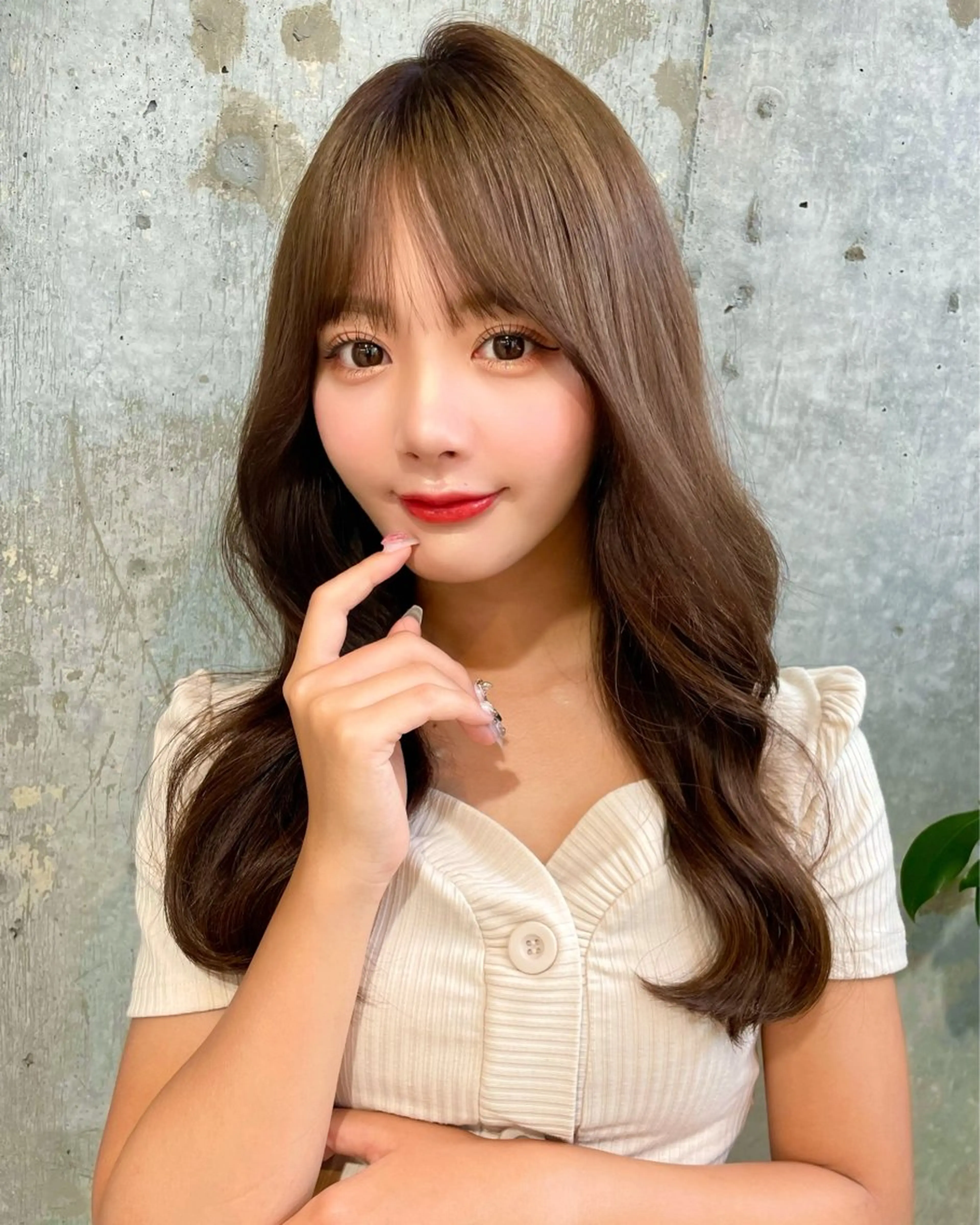 セミロング カラー ベージュカラー ブリーチ 透明感カラー ダブルカラー グレージュ ヘアカラー トリートメント 韓国ヘア🤍顔周り/ 髪質改善✨/林遼一郎のヘアスタイル