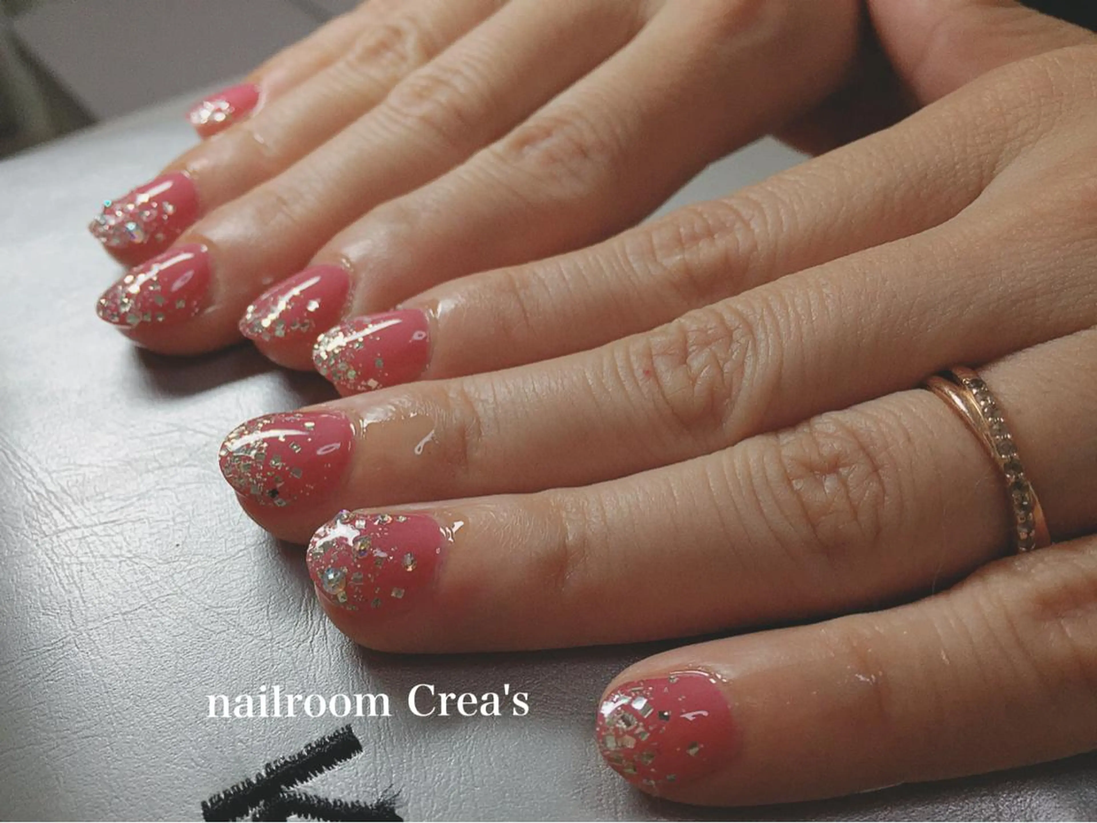 ネイル ジェルネイル グラデーション ラメ(グリッター) ラメグラデーション ワンカラーネイル nailroom Crea'sのネイルデザイン