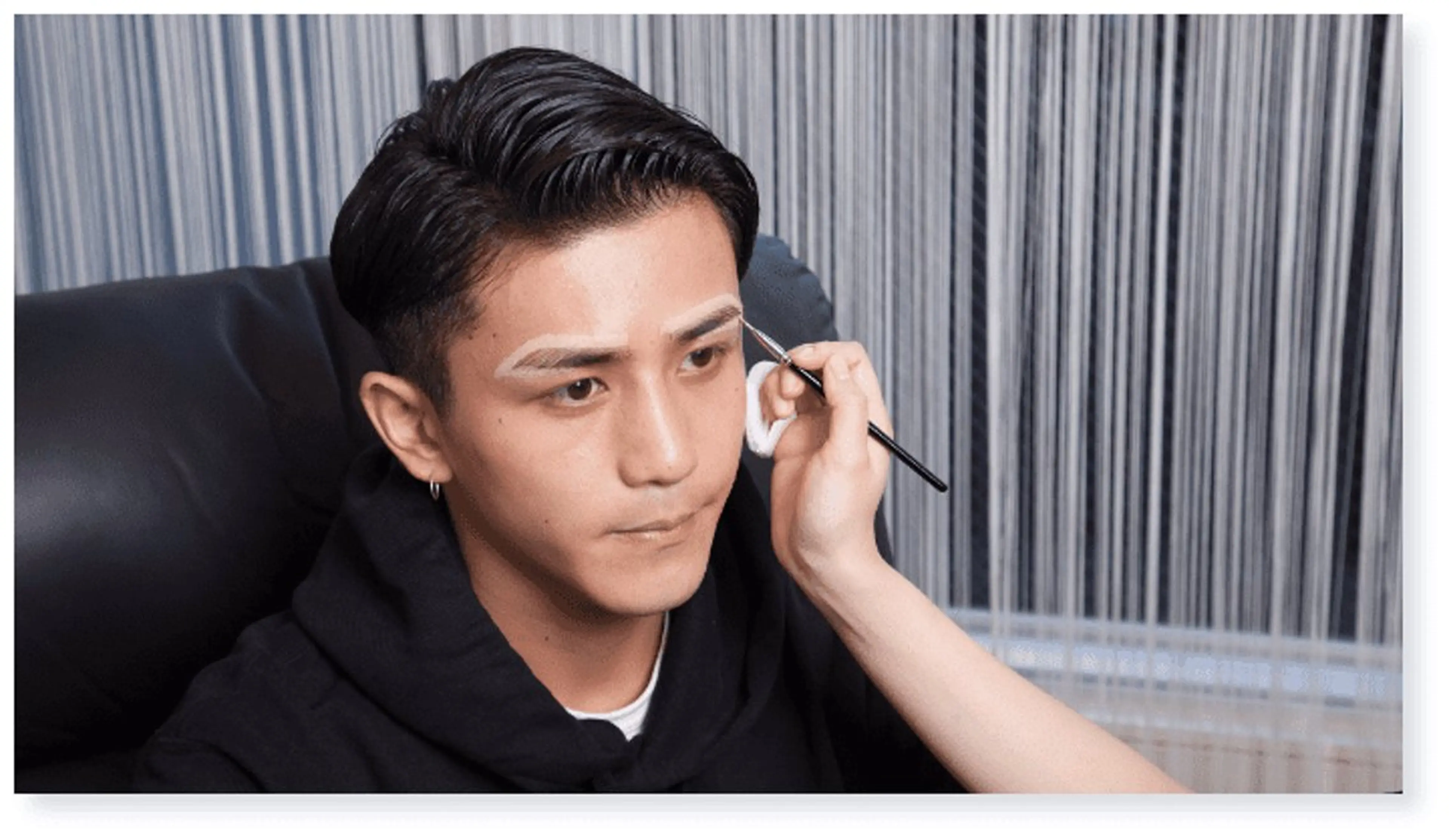 メンズ アイブロウ 眉毛ワックス脱毛 プラスエイト横浜西口店所属・無料メンズアイブロウ モデル募集🍀AMIの眉毛・アイブロウイメージ